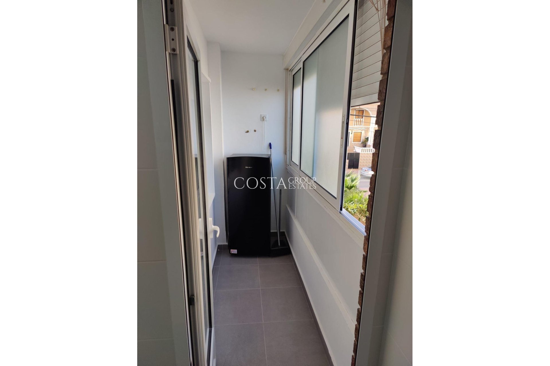 Odsprzedaż - Apartments -
Torrevieja - Torrevieja Centro