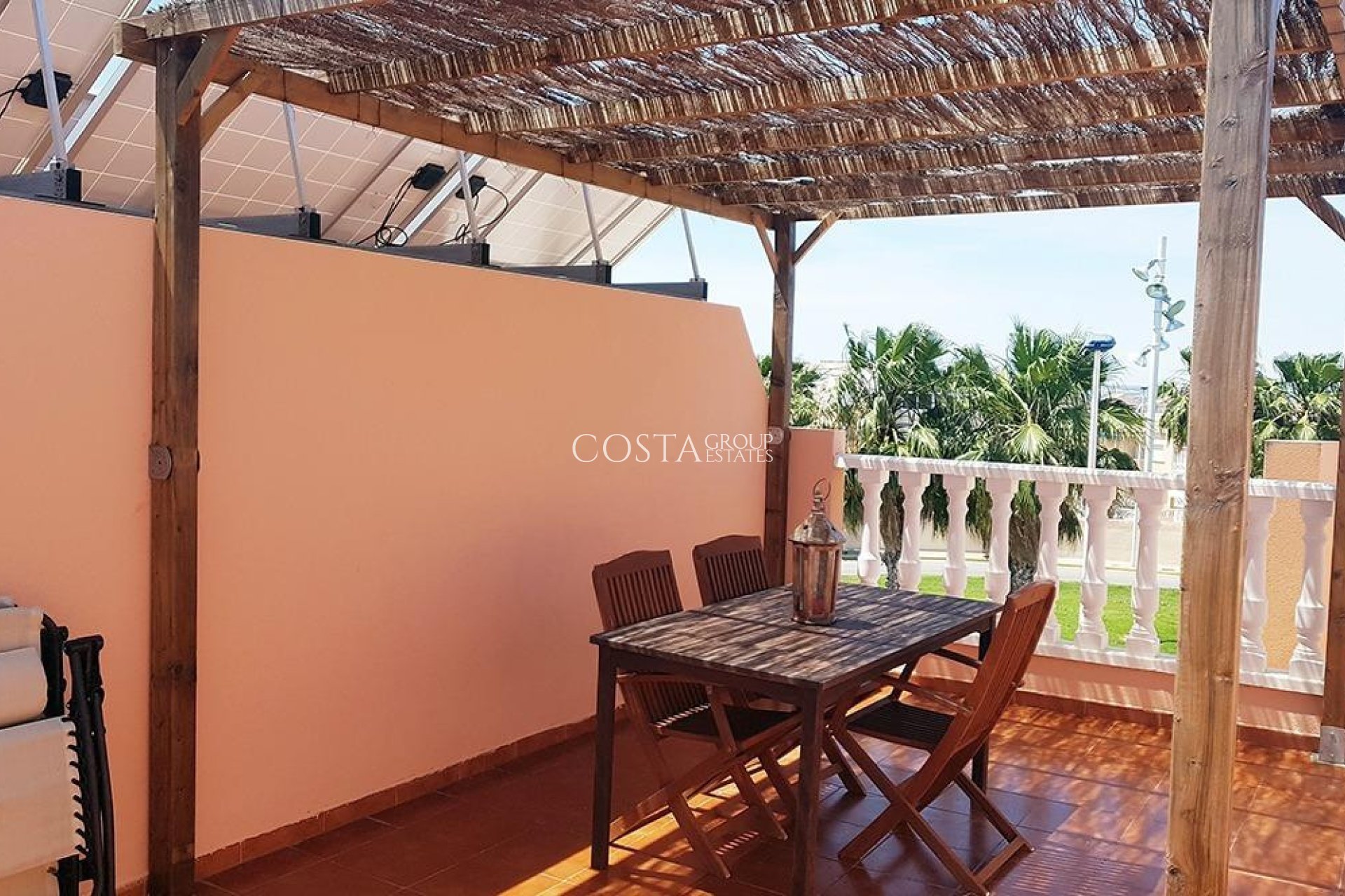 Odsprzedaż - Apartments -
Torrevieja - Torrevieja Centro