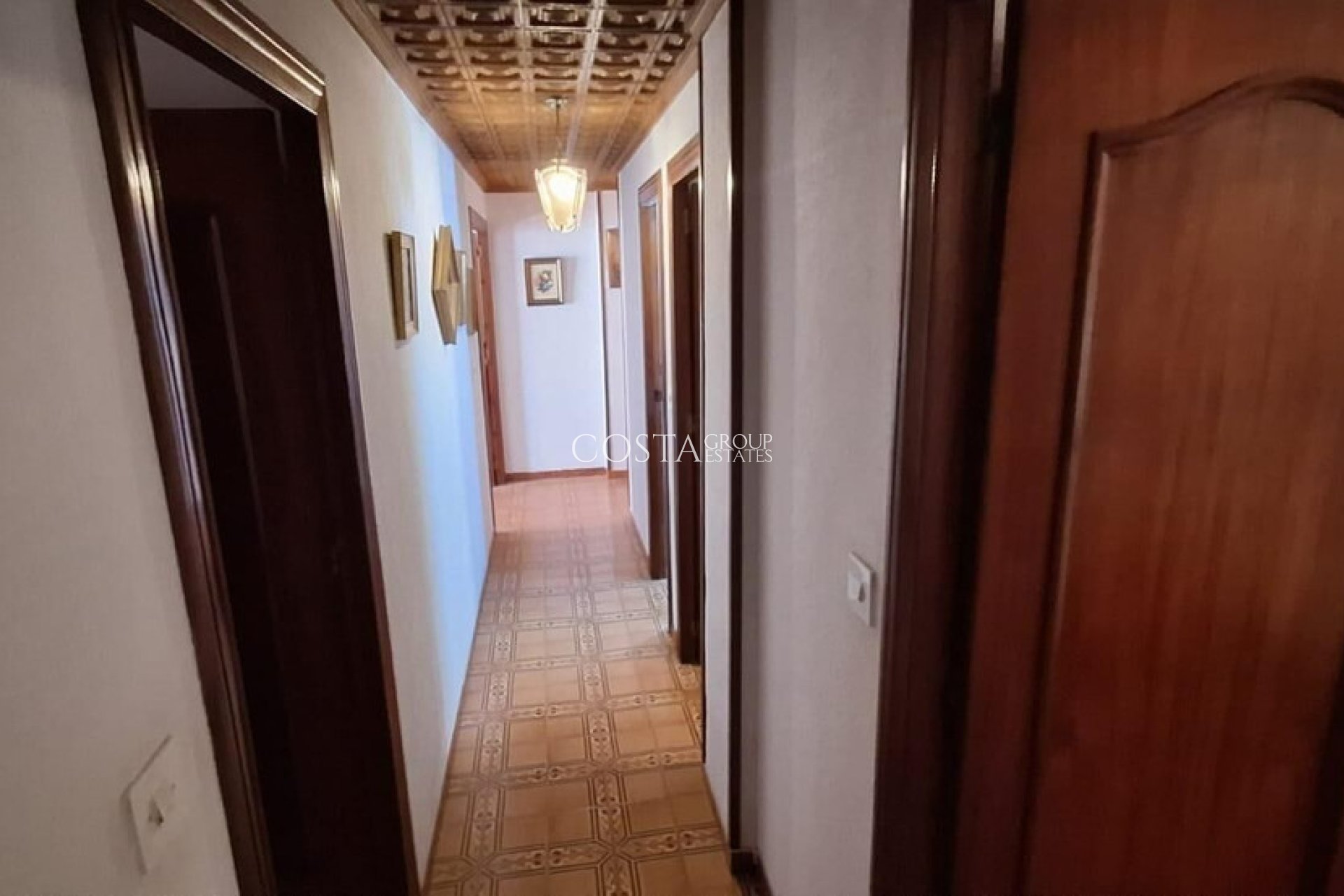 Odsprzedaż - Apartments -
Torrevieja - Torrevieja Centro