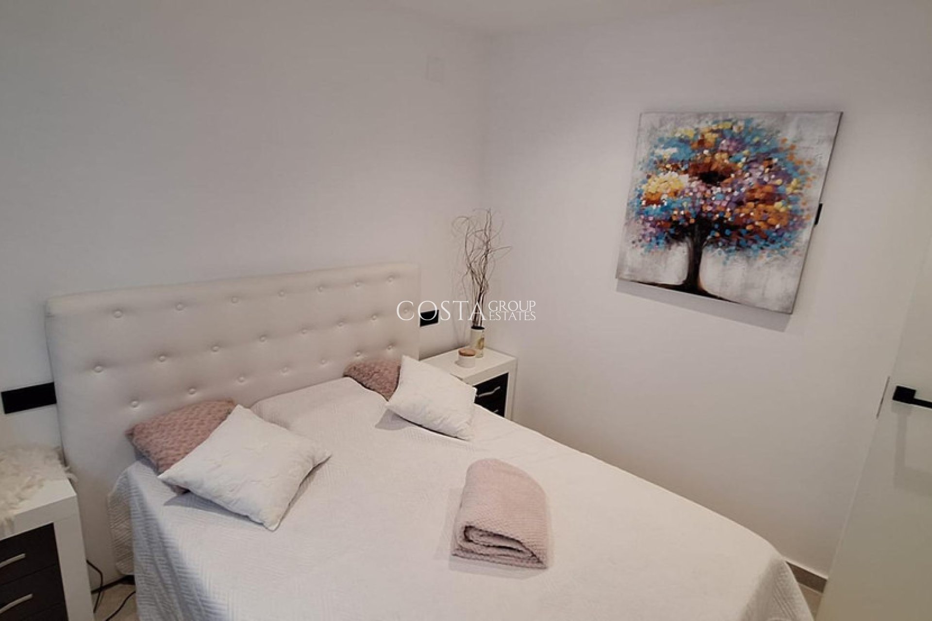 Odsprzedaż - Apartments -
Torrevieja - Torrevieja Centro