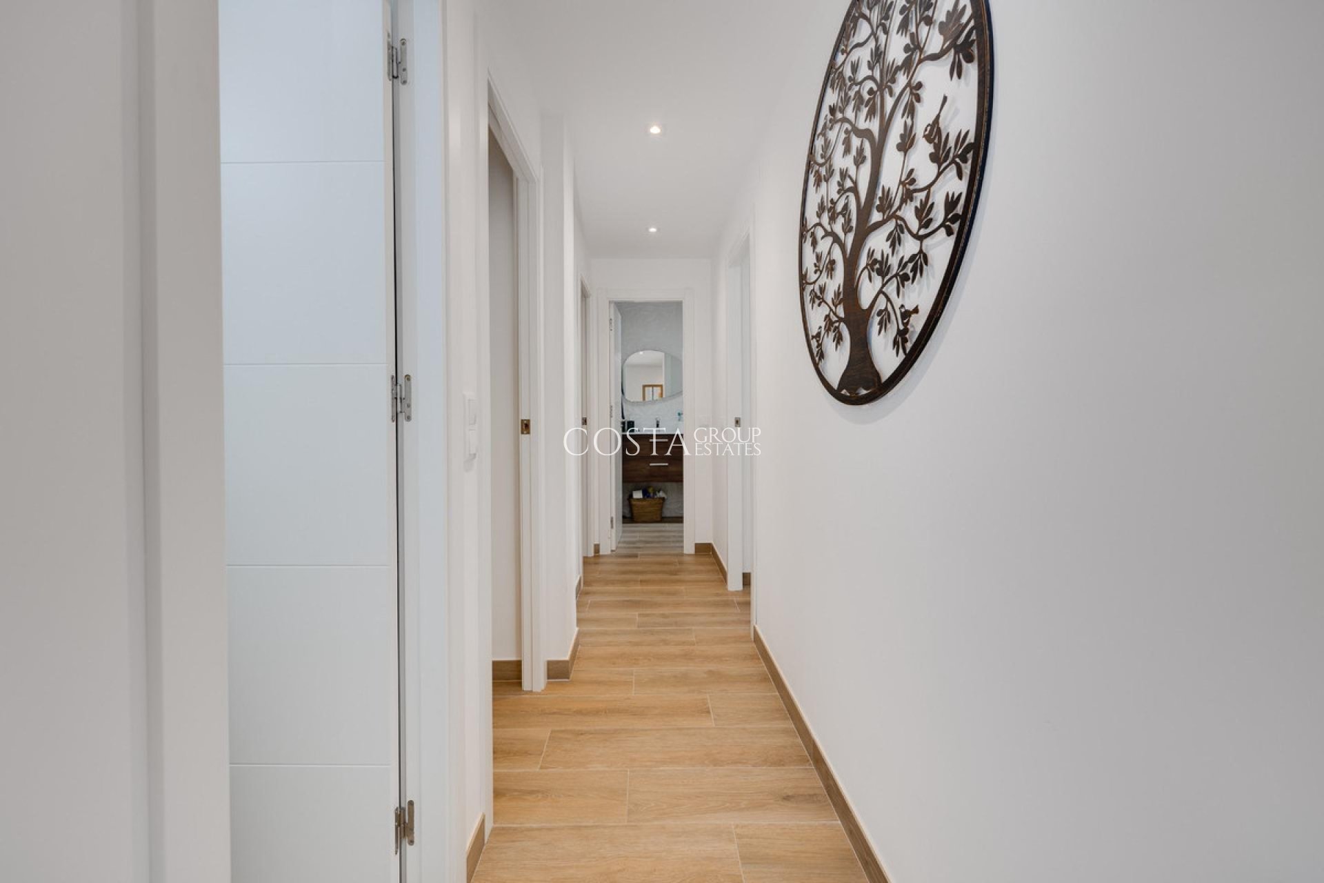 Odsprzedaż - Apartments -
Torrevieja - Torrevieja Centro