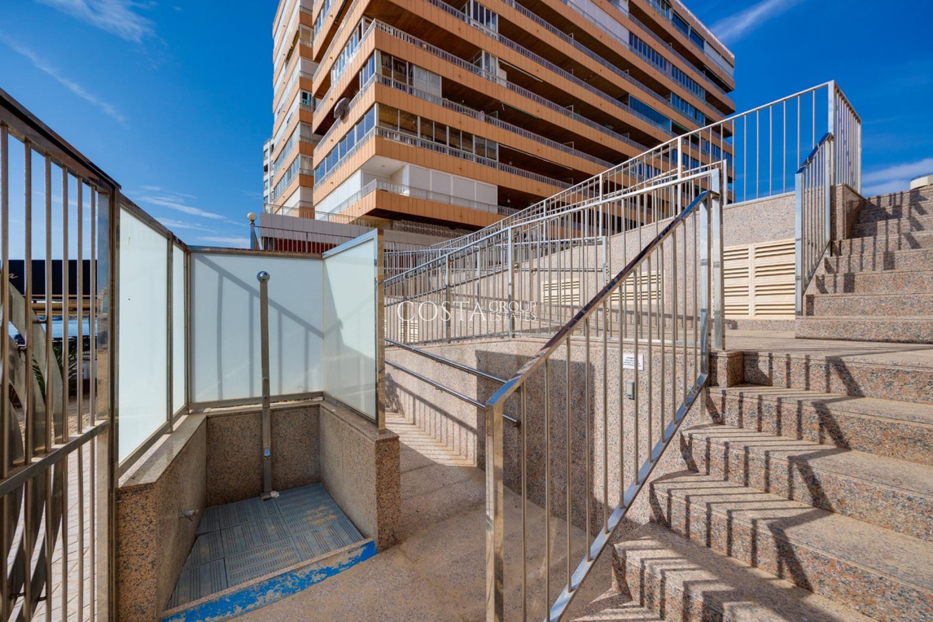 Odsprzedaż - Apartments -
Torrevieja - Torrevieja Centro