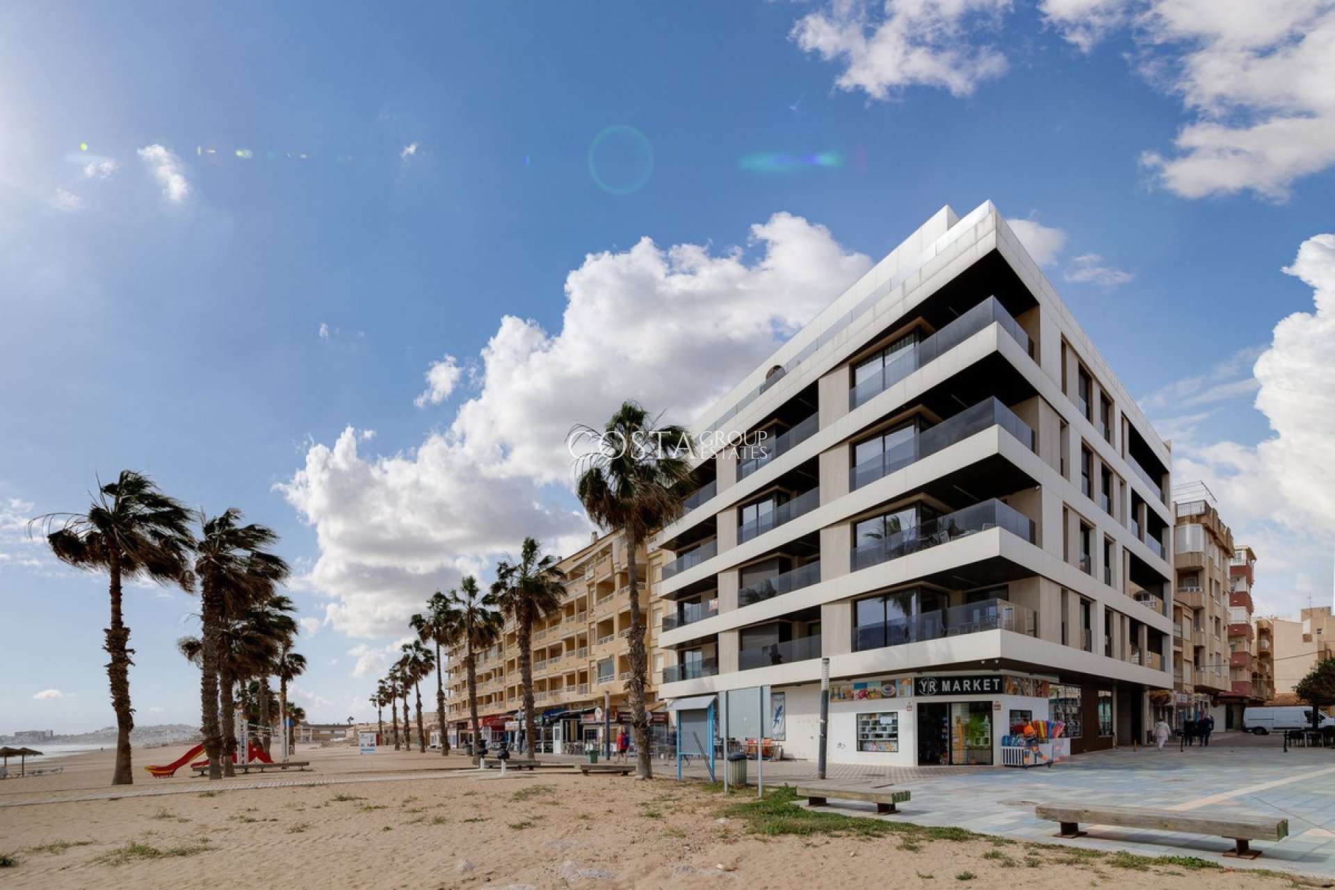 Odsprzedaż - Apartments -
Torrevieja - Torrevieja Centro