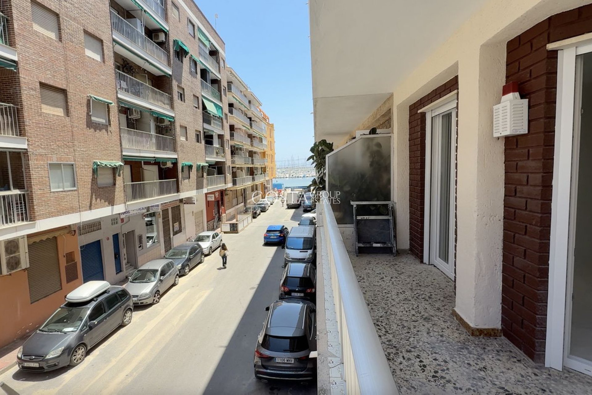 Odsprzedaż - Apartments -
Torrevieja - Torrevieja Centro