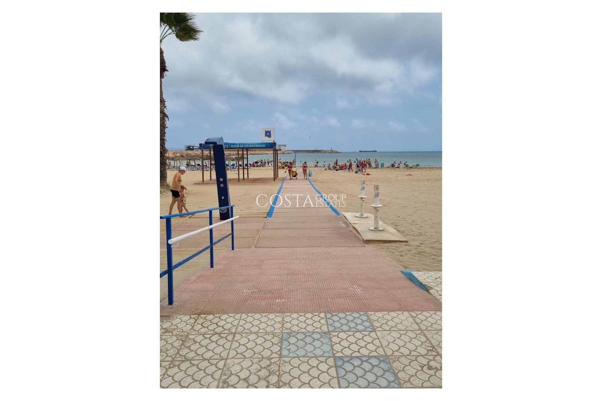 Odsprzedaż - Apartments -
Torrevieja - Torrevieja Centro