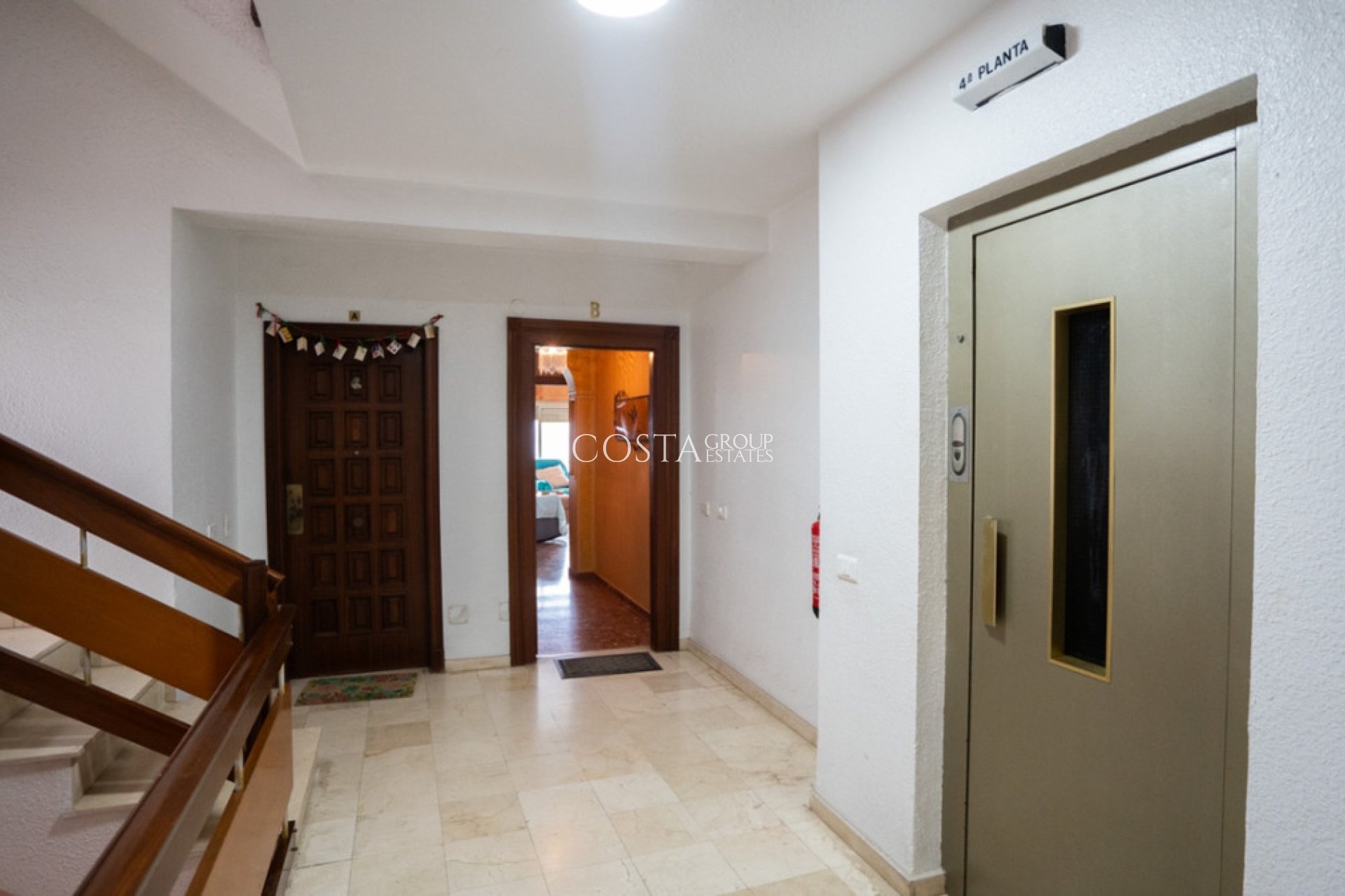 Odsprzedaż - Apartments -
Torrevieja - Torrevieja Centro