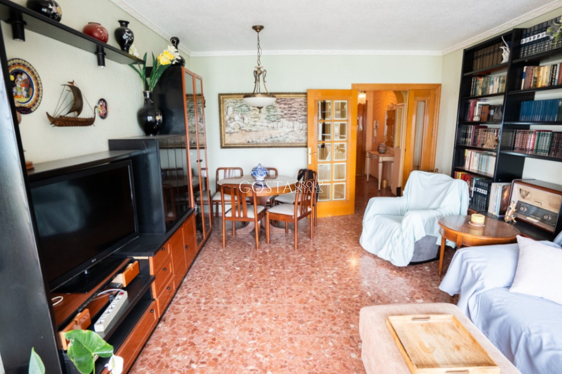 Odsprzedaż - Apartments -
Torrevieja - Torrevieja Centro