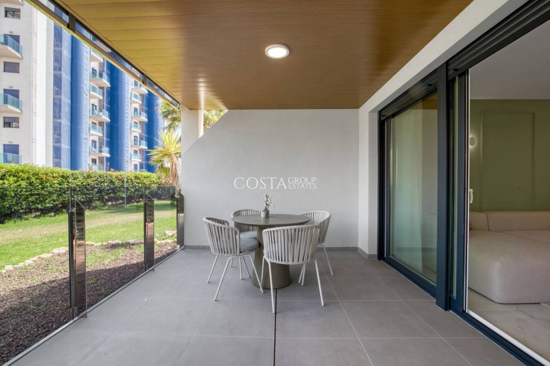 Odsprzedaż - Apartments -
Torrevieja - Torrevieja Centro