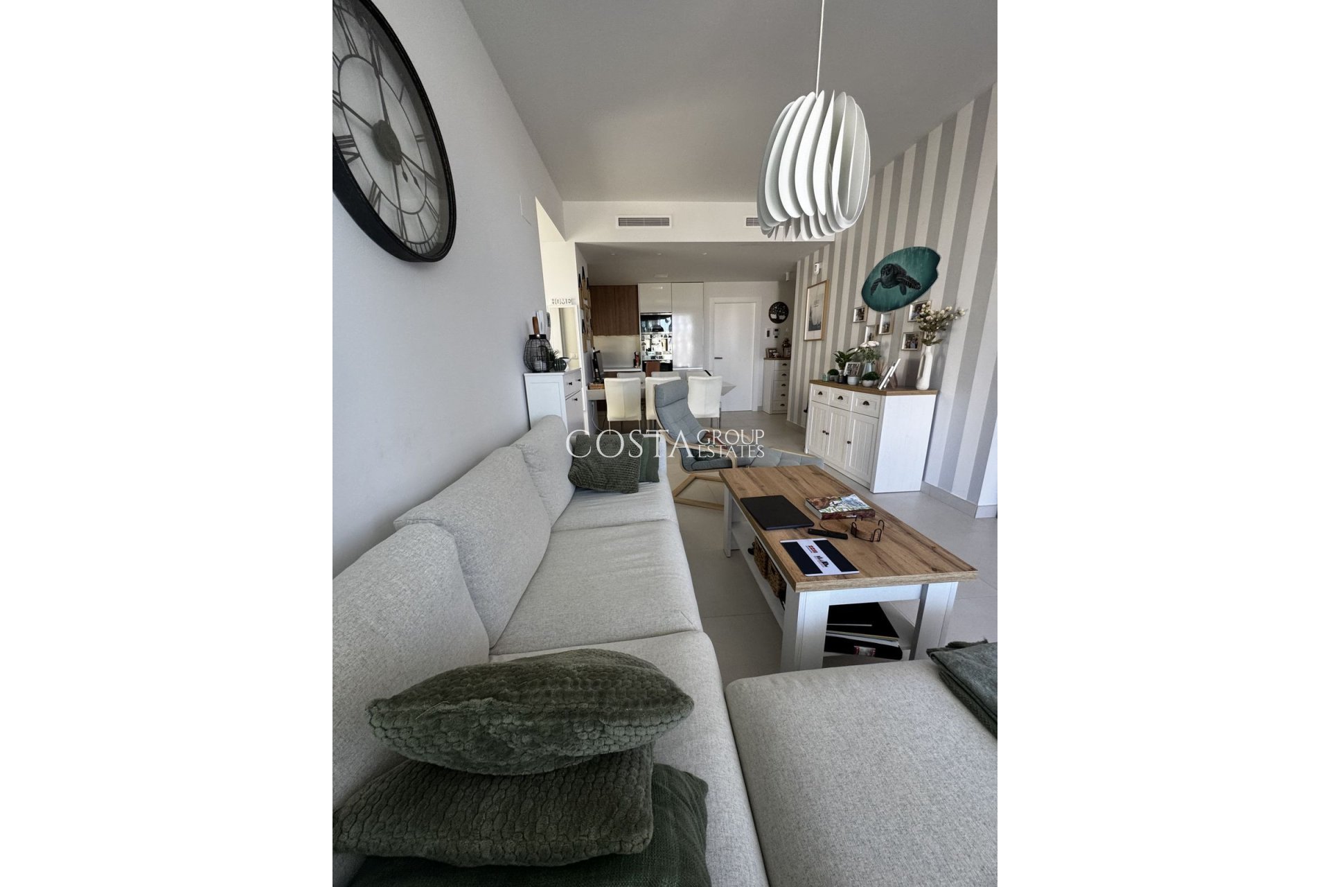 Odsprzedaż - Apartments -
Torrevieja - Torrevieja Centro