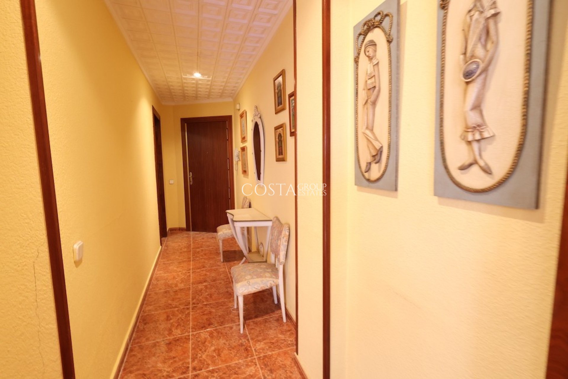 Odsprzedaż - Apartments -
Torrevieja - Torrevieja Centro