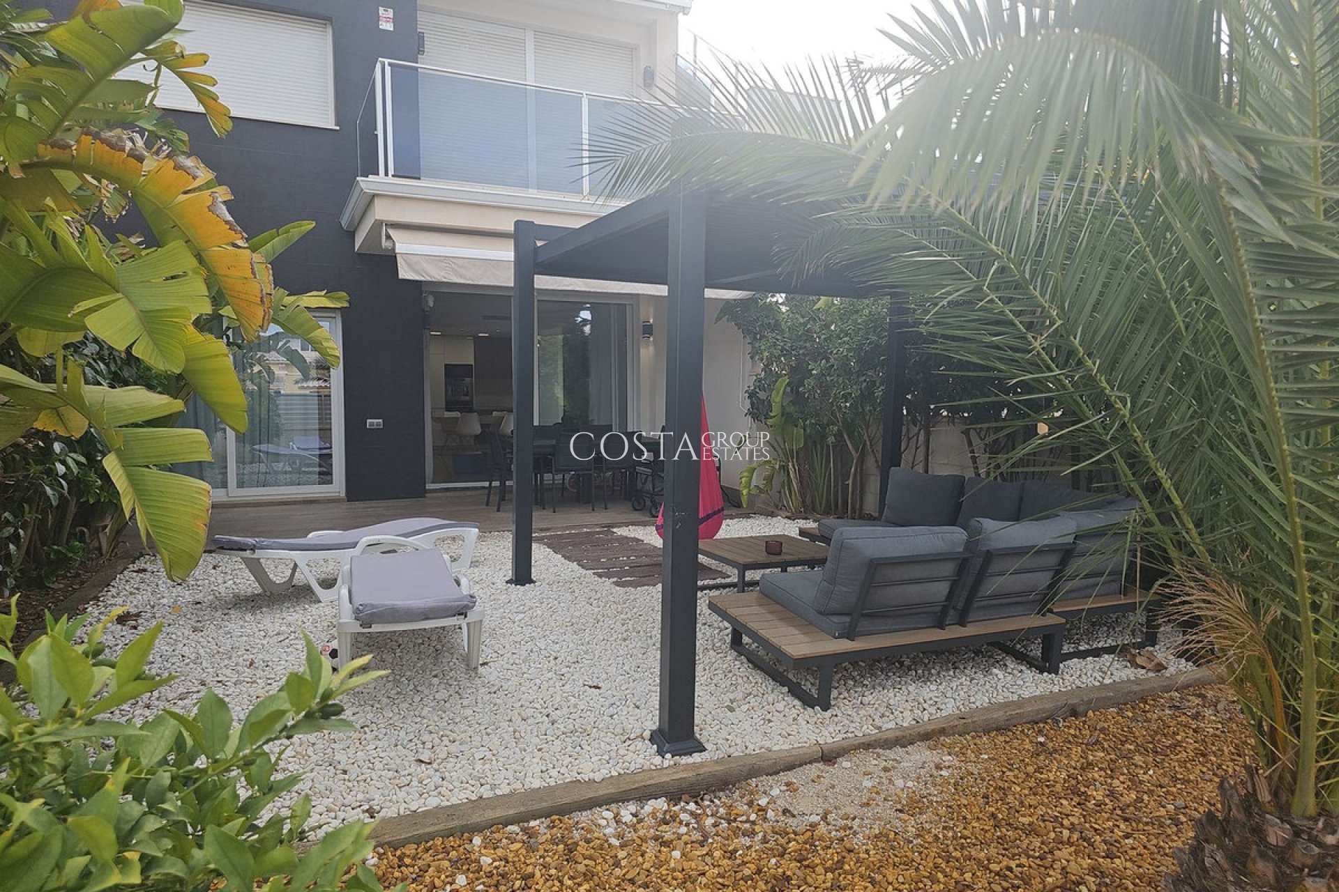 Odsprzedaż - Apartments -
Torrevieja - Torrevieja Centro
