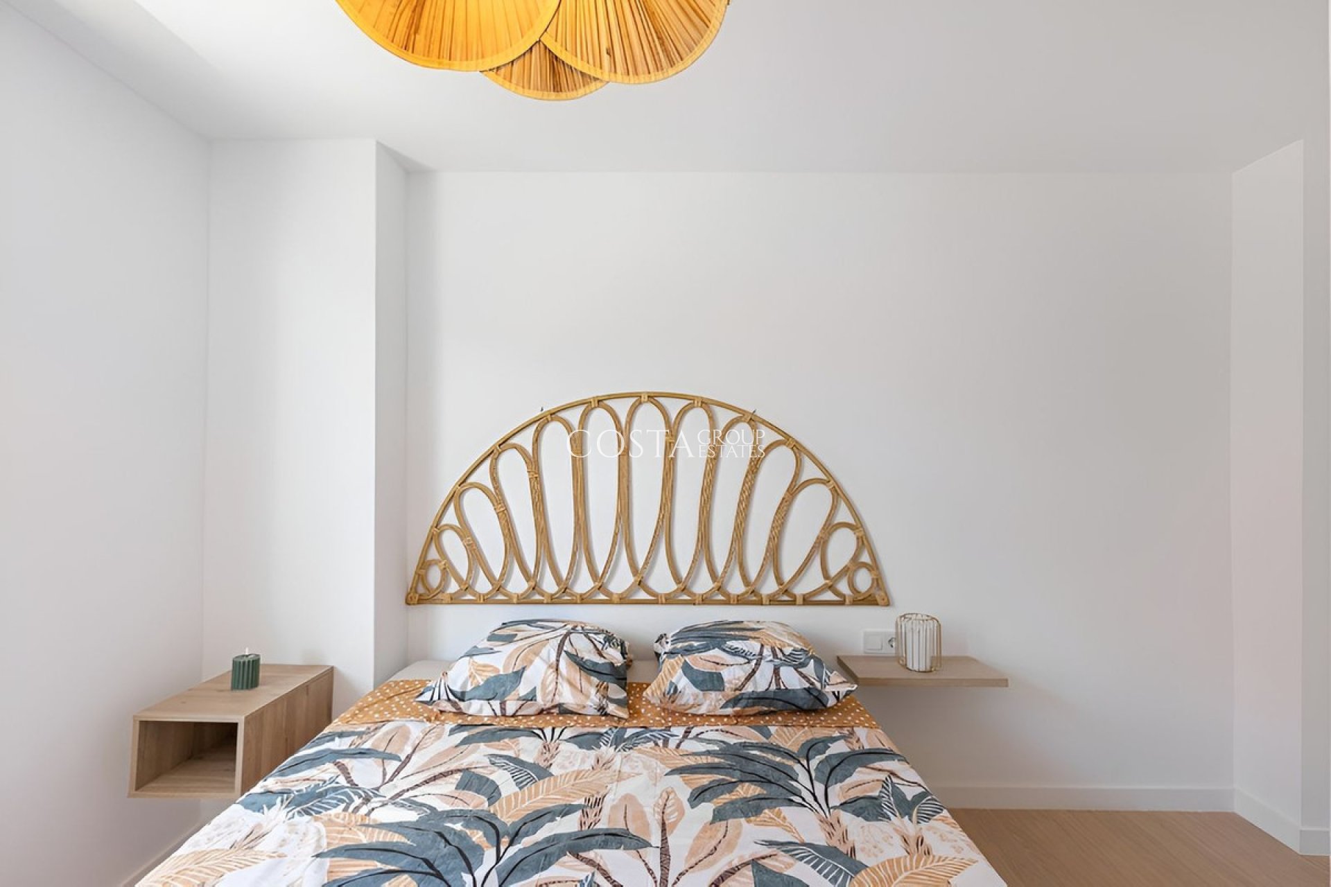 Odsprzedaż - Apartments -
Torrevieja - Torrevieja Centro