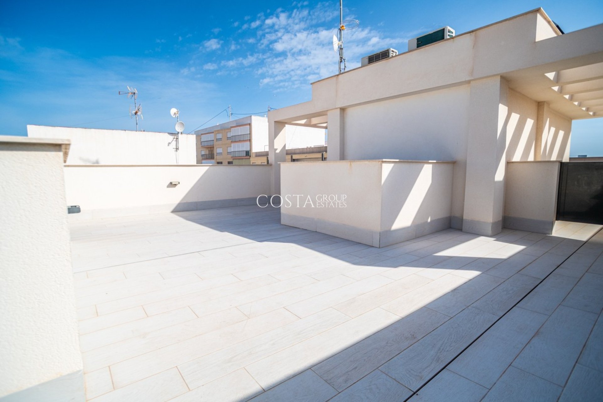 Odsprzedaż - Apartments -
Torrevieja - Torrevieja Centro