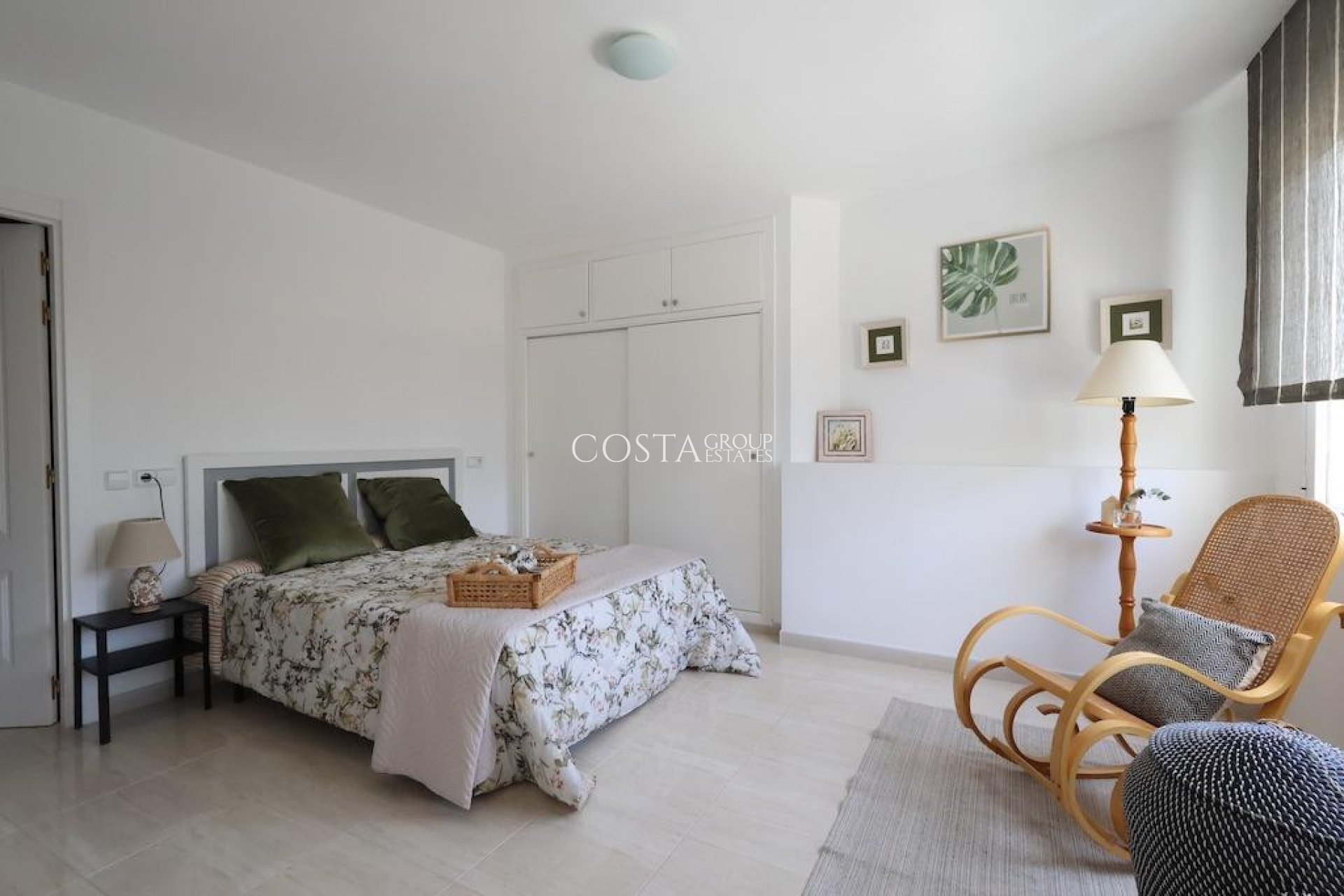 Odsprzedaż - Apartments -
Torrevieja - Torrevieja Centro