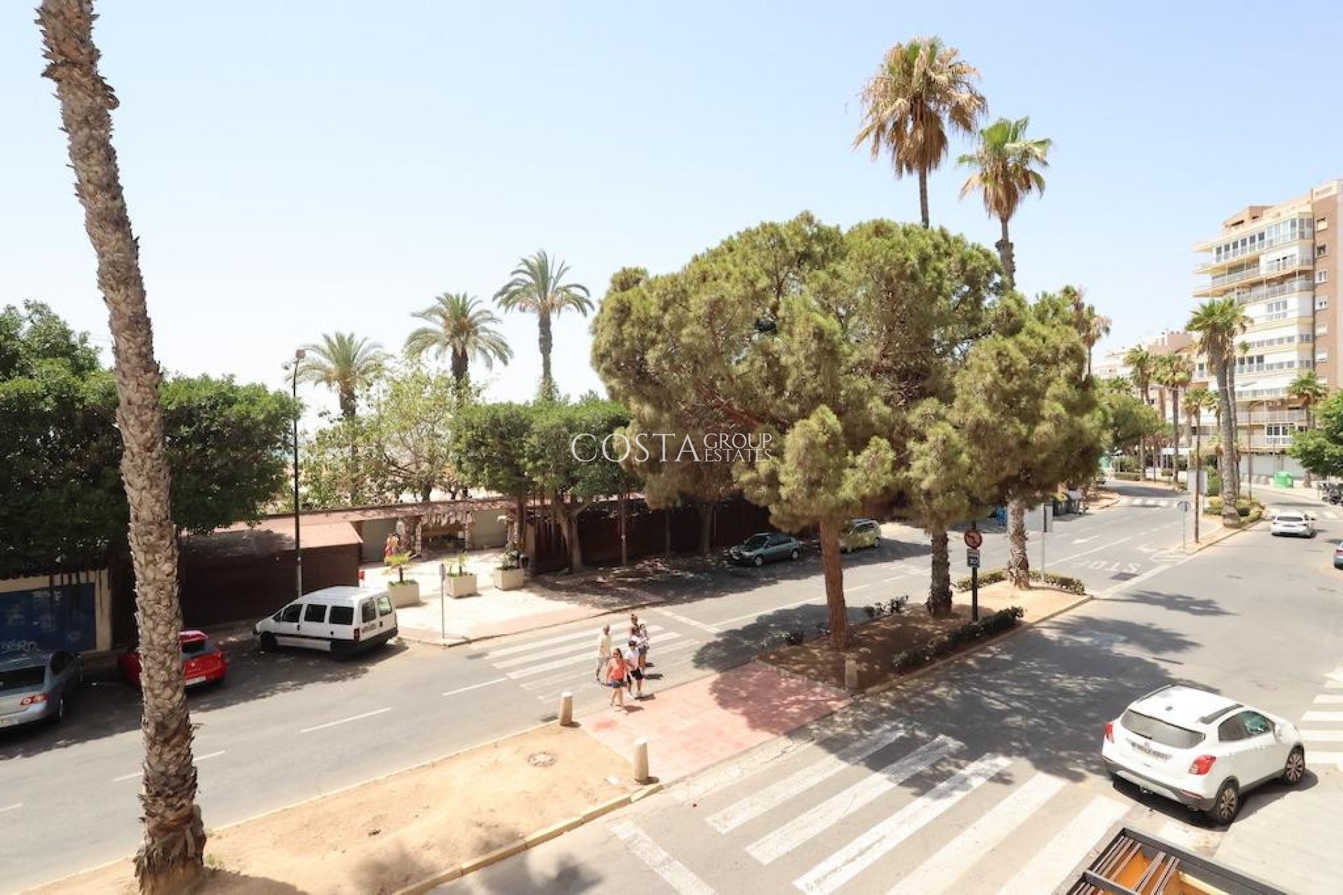 Odsprzedaż - Apartments -
Torrevieja - Torrevieja Centro