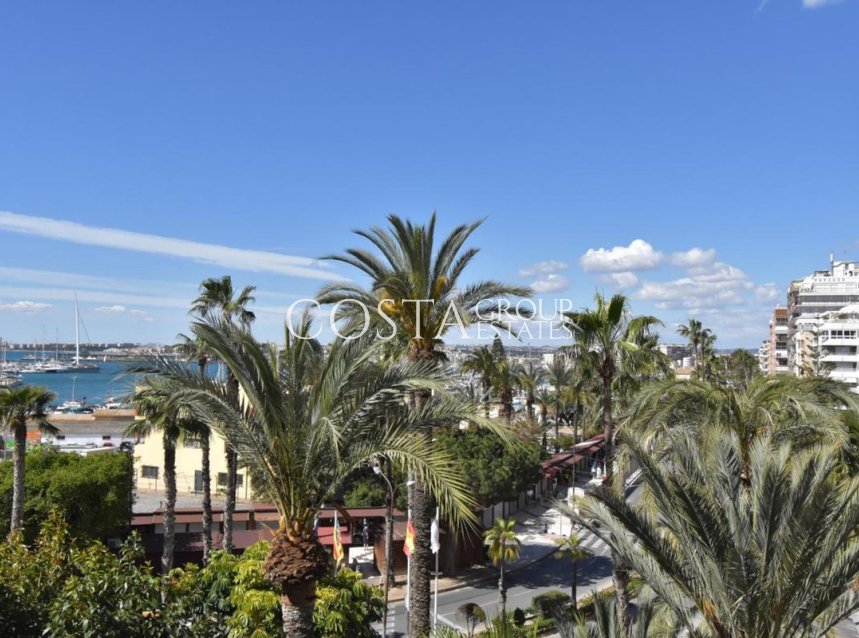 Odsprzedaż - Apartments -
Torrevieja - Torrevieja Centro