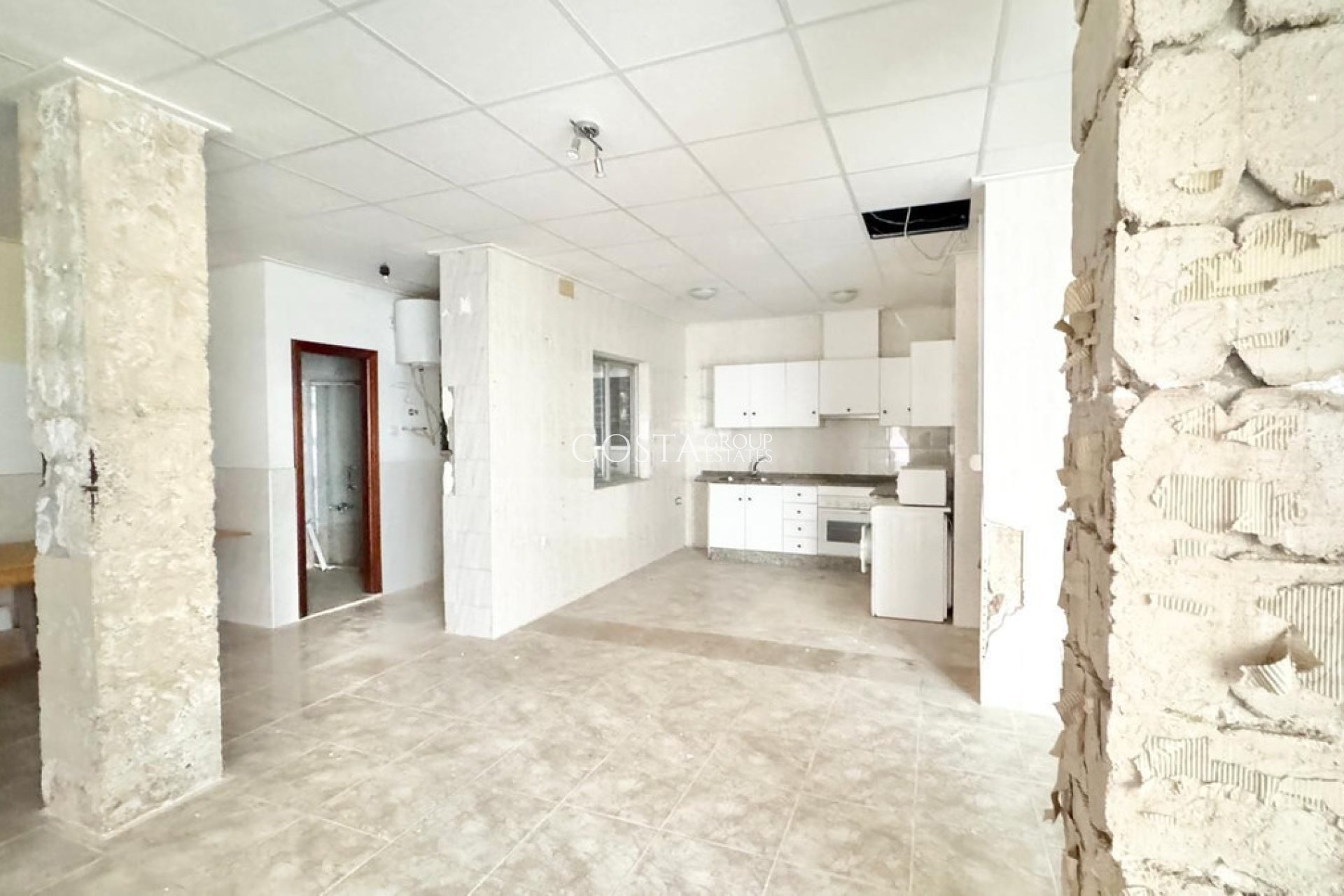 Odsprzedaż - Apartments -
Torrevieja - Torrevieja Centro