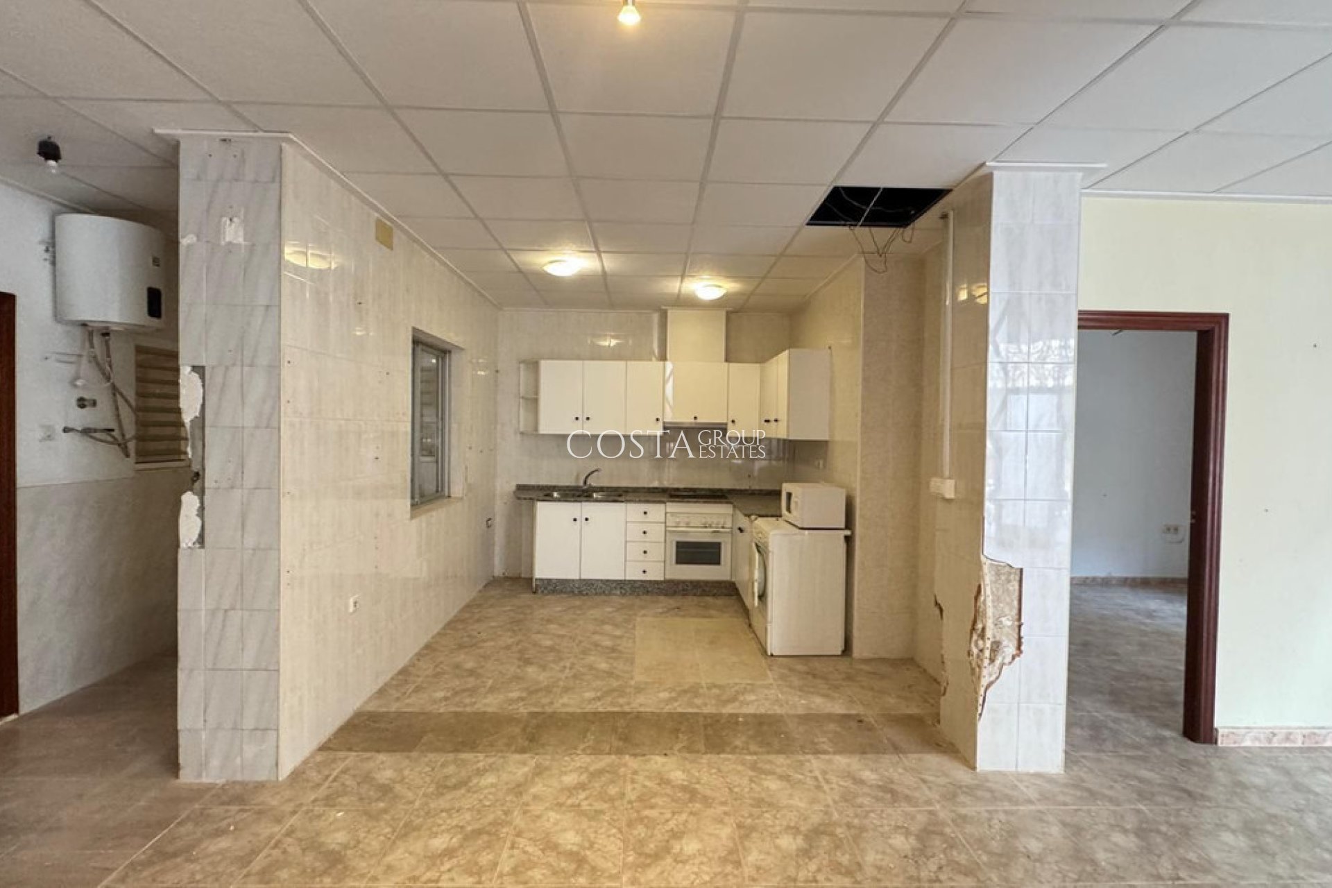 Odsprzedaż - Apartments -
Torrevieja - Torrevieja Centro