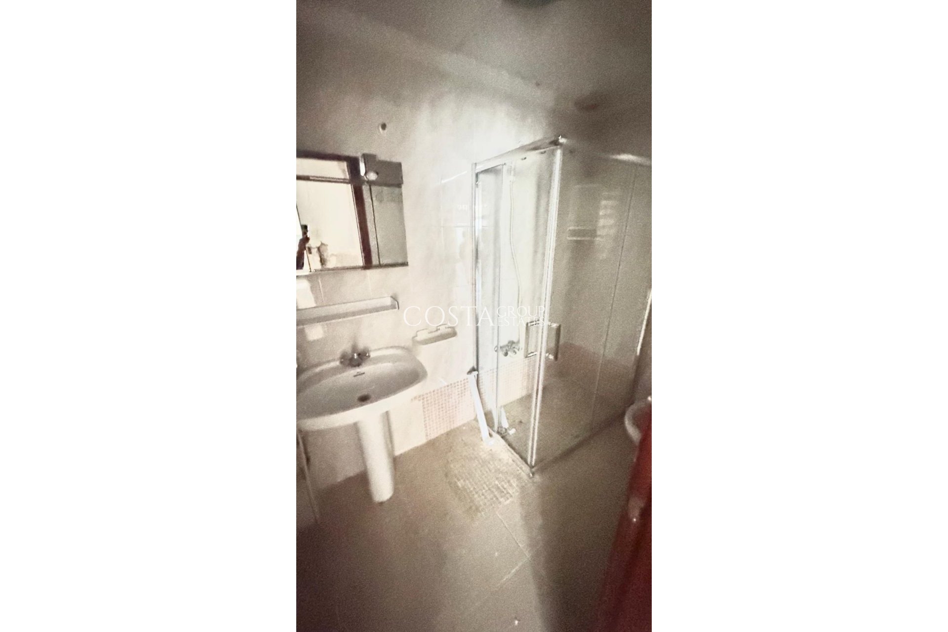 Odsprzedaż - Apartments -
Torrevieja - Torrevieja Centro