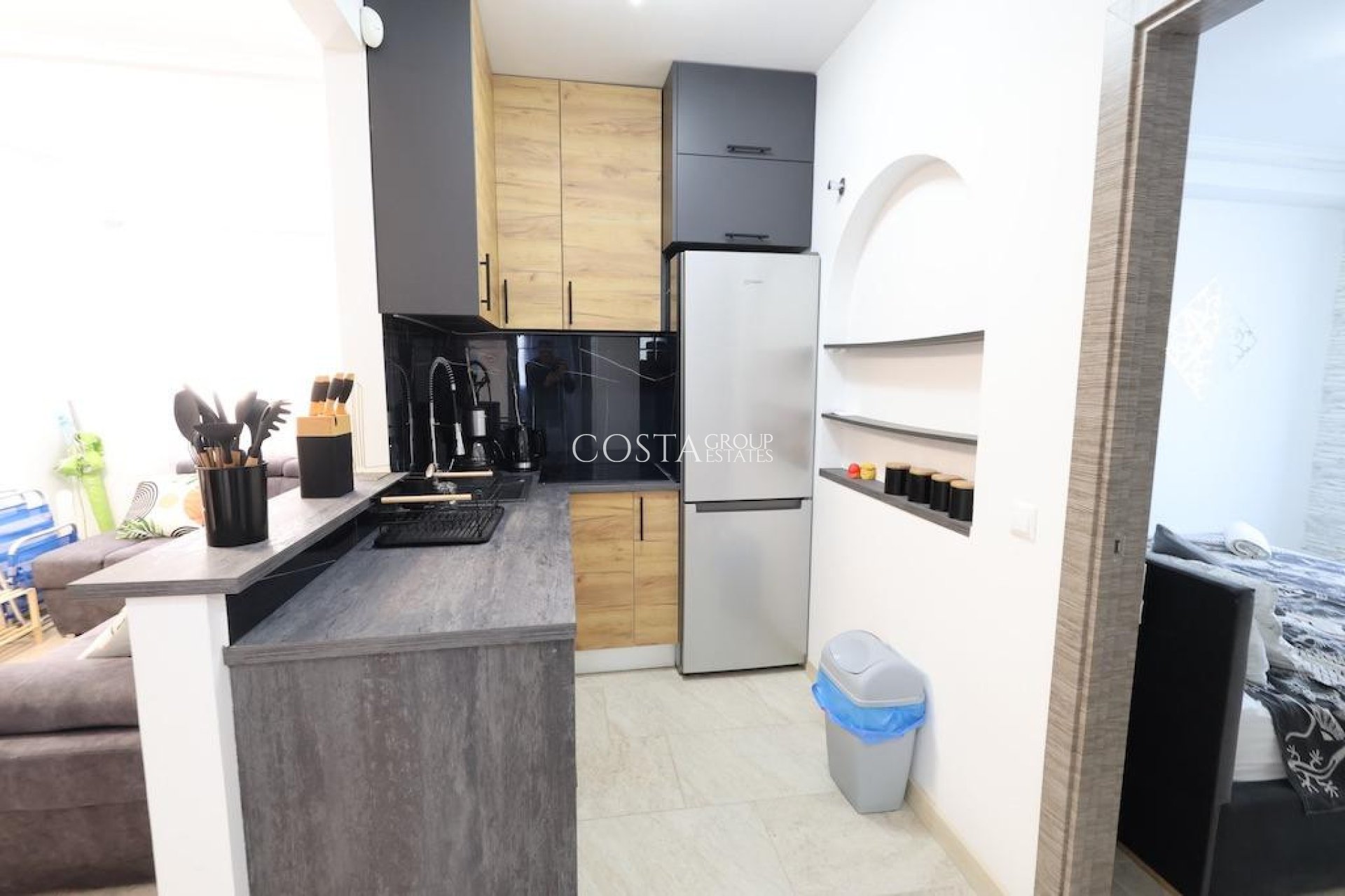 Odsprzedaż - Apartments -
Torrevieja - Torrevieja Centro