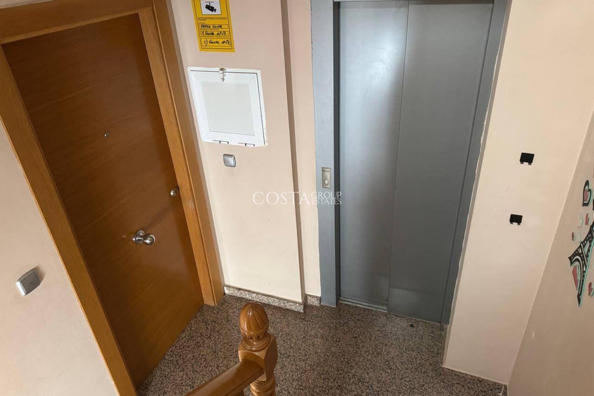 Odsprzedaż - Apartments -
Torrevieja - Torrevieja Centro