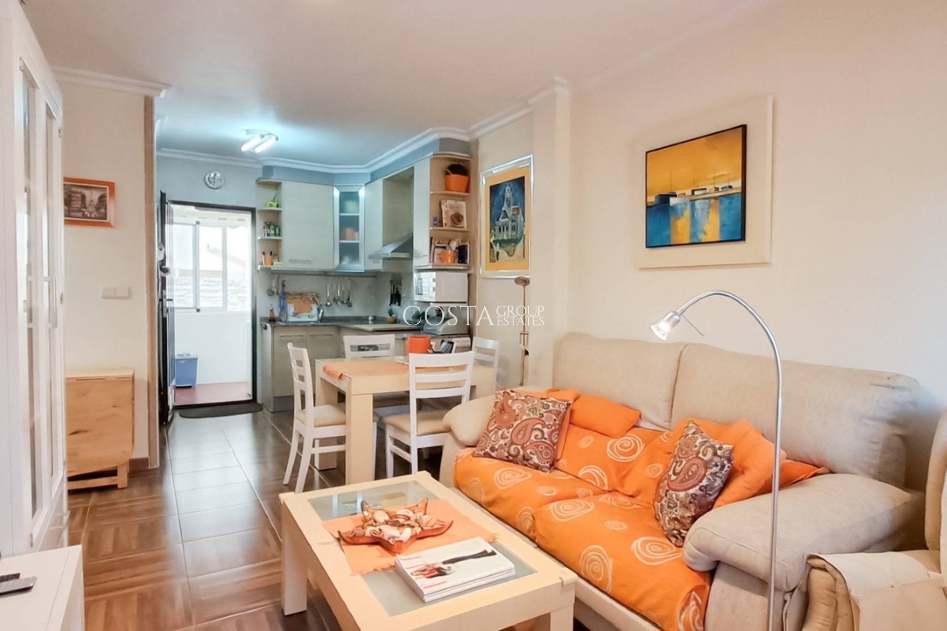 Odsprzedaż - Apartments -
Torrevieja - Torrevieja Centro