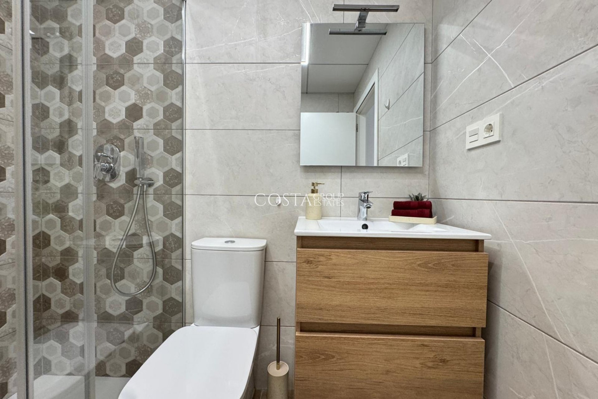 Odsprzedaż - Apartments -
Torrevieja - Torrevieja Centro