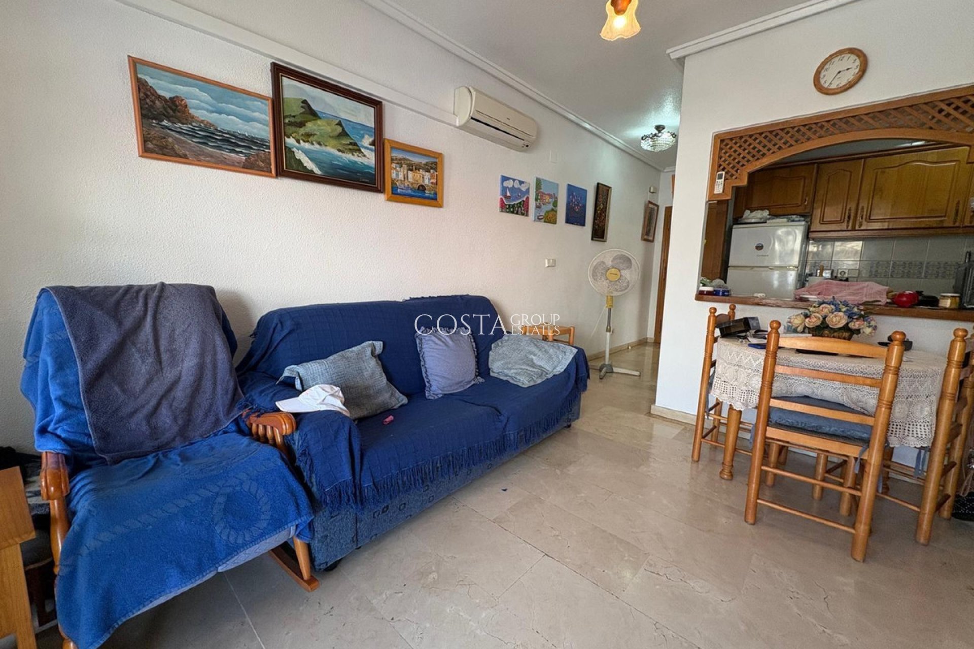 Odsprzedaż - Apartments -
Torrevieja - Torrevieja Centro