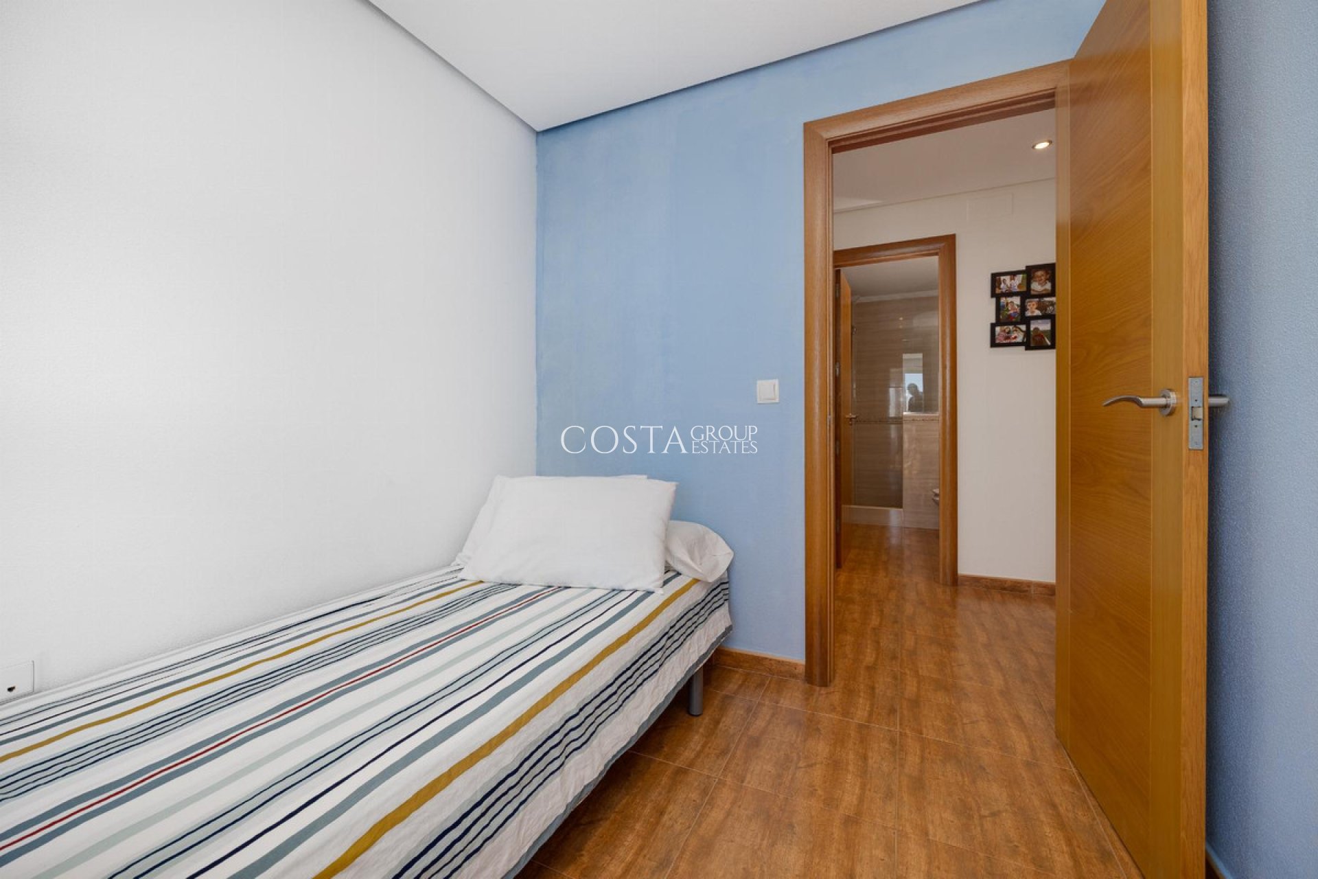 Odsprzedaż - Apartments -
Torrevieja - Torrevieja Centro