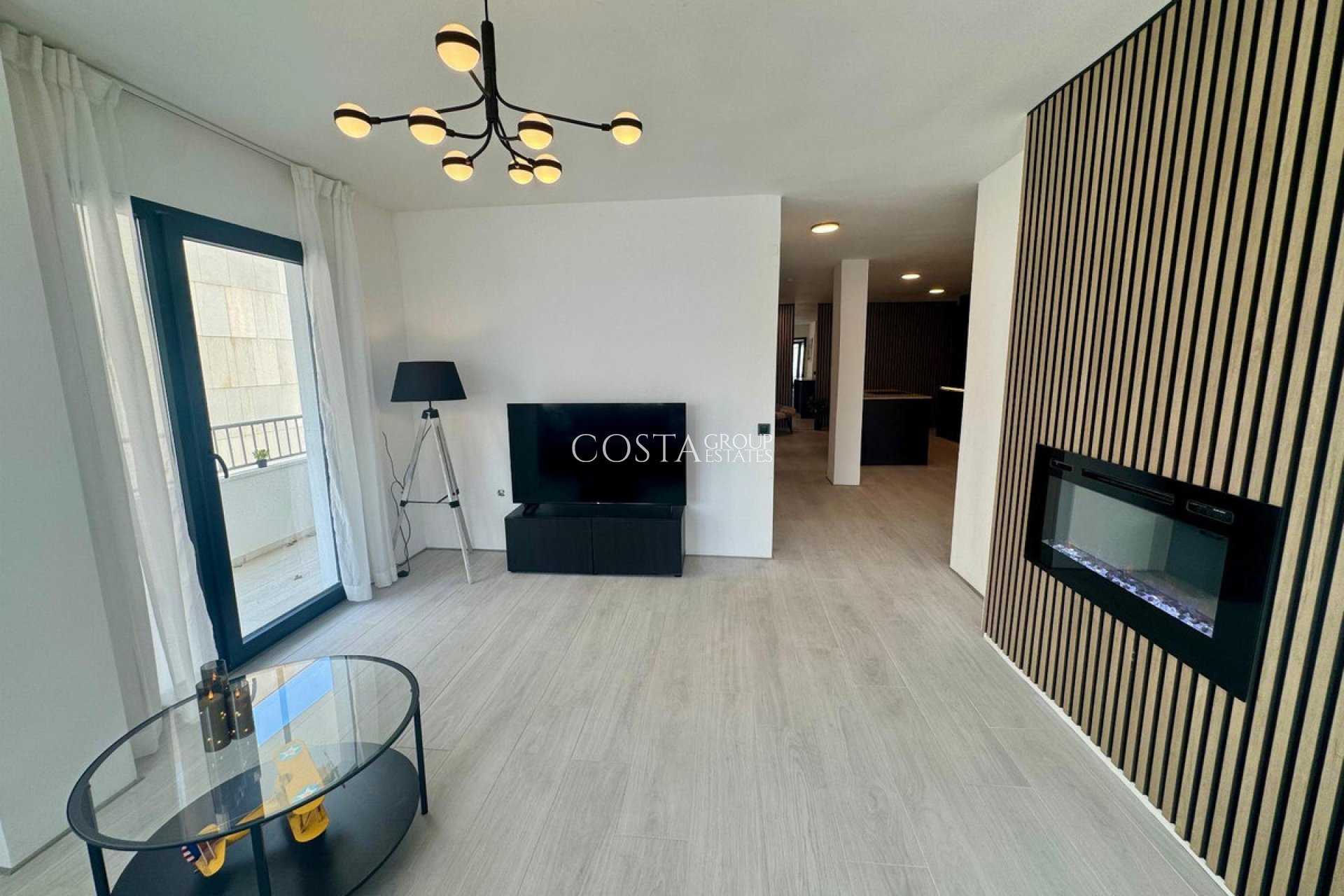 Odsprzedaż - Apartments -
Torrevieja - Torrevieja Centro