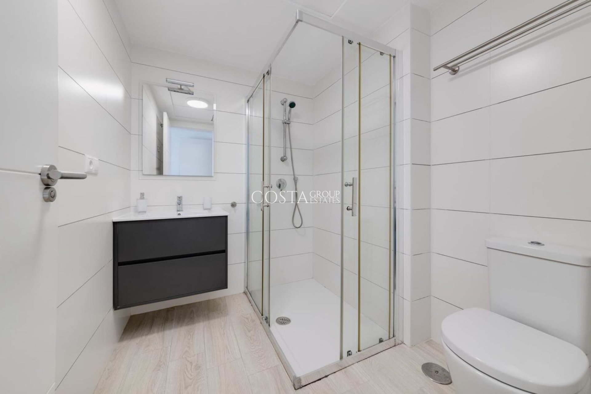 Odsprzedaż - Apartments -
Torrevieja - Torrevieja Centro