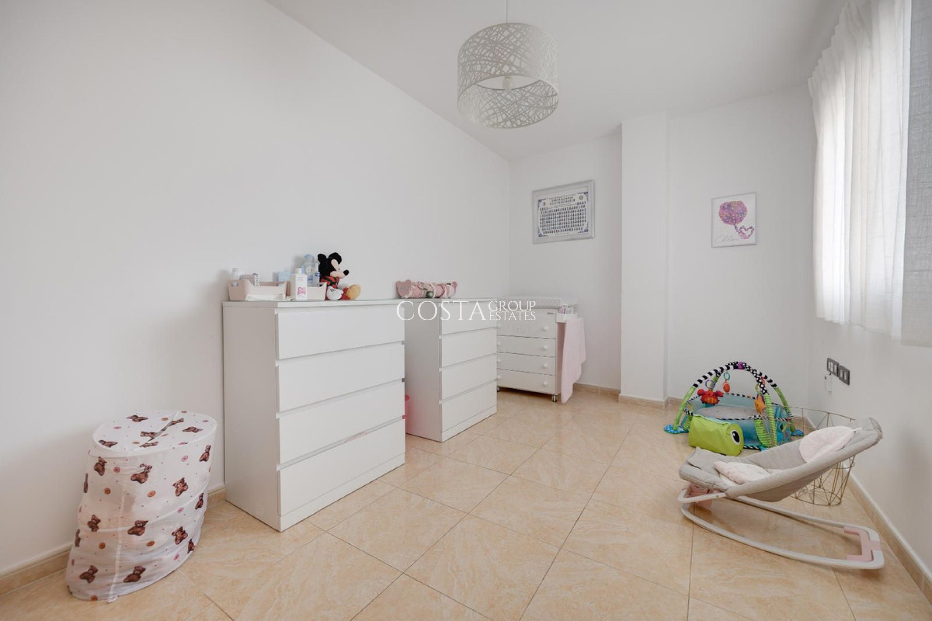 Odsprzedaż - Apartments -
Torrevieja - Torrevieja Centro