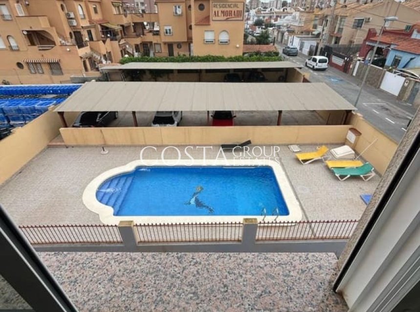 Odsprzedaż - Apartments -
Torrevieja - Torrevieja Centro