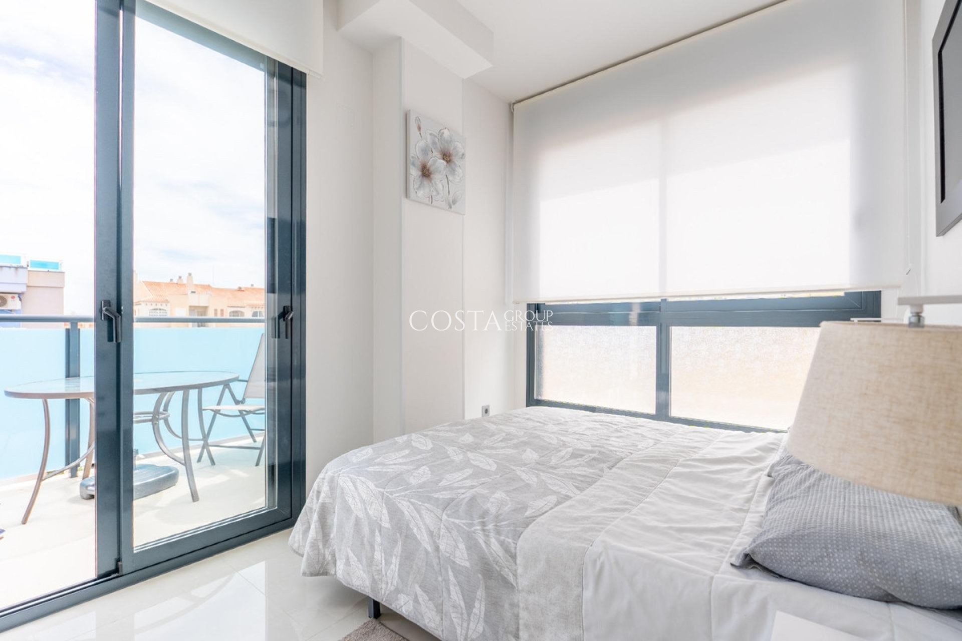 Odsprzedaż - Apartments -
Torrevieja - Torrevieja Centro