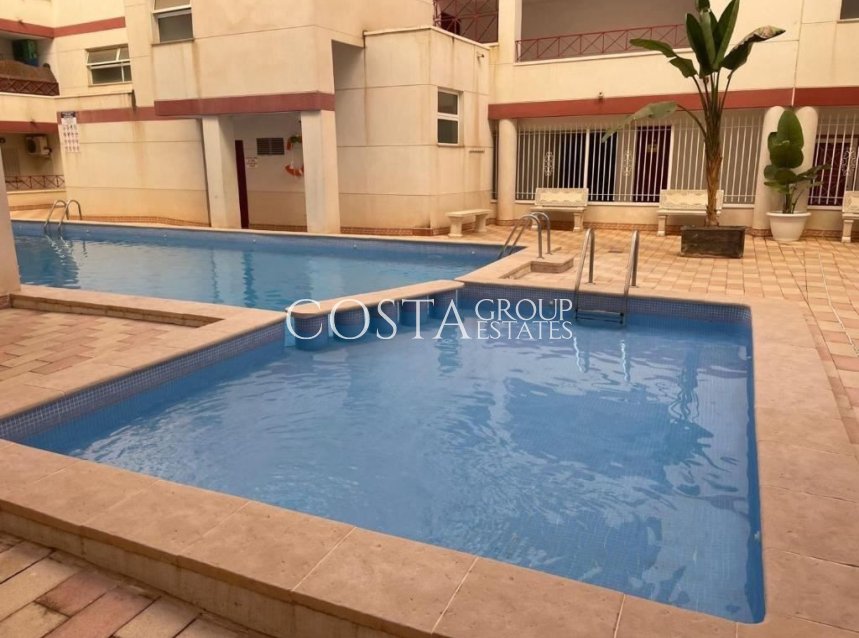 Odsprzedaż - Apartments -
Torrevieja - Torrevieja Centro