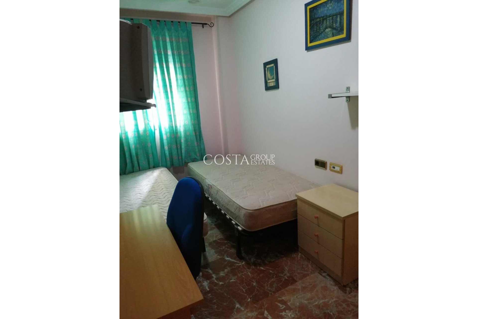 Odsprzedaż - Apartments -
Torrevieja - Torrevieja Centro