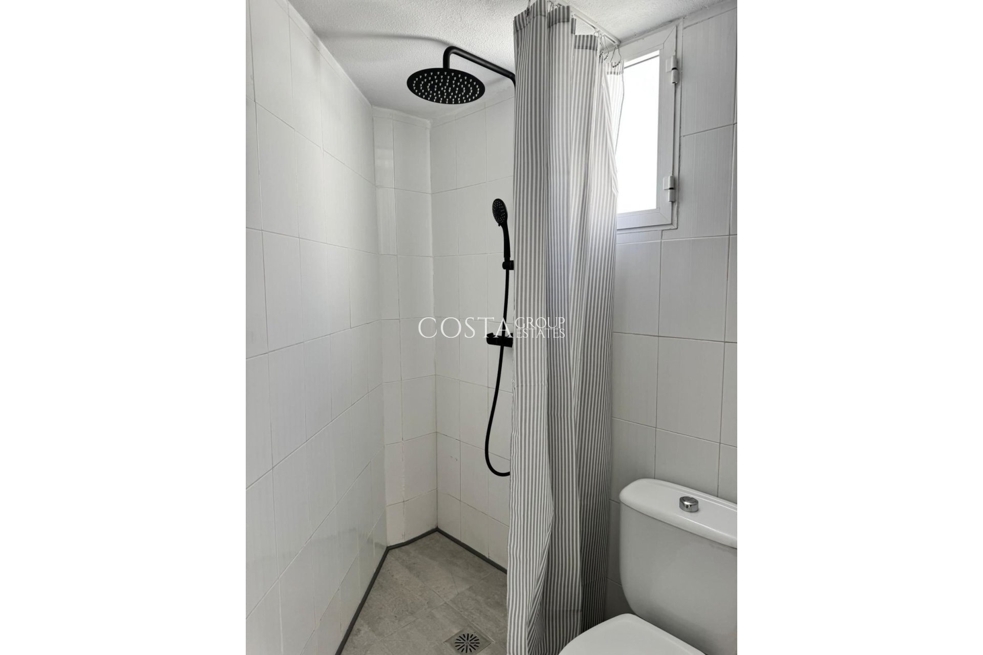 Odsprzedaż - Apartments -
Torrevieja - Torrevieja Centro