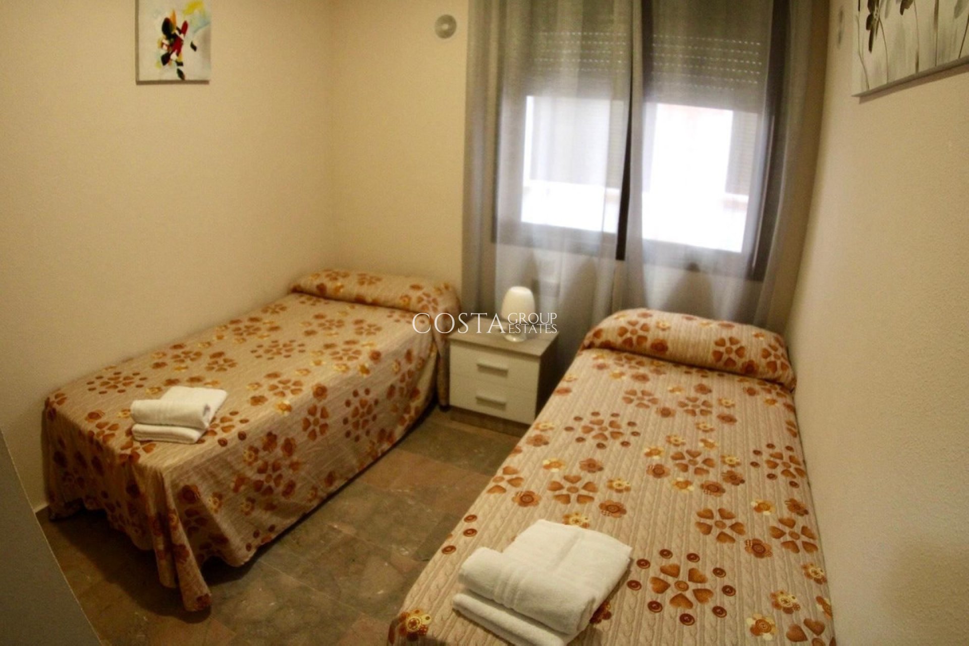 Odsprzedaż - Apartments -
Torrevieja - Torrevieja Centro