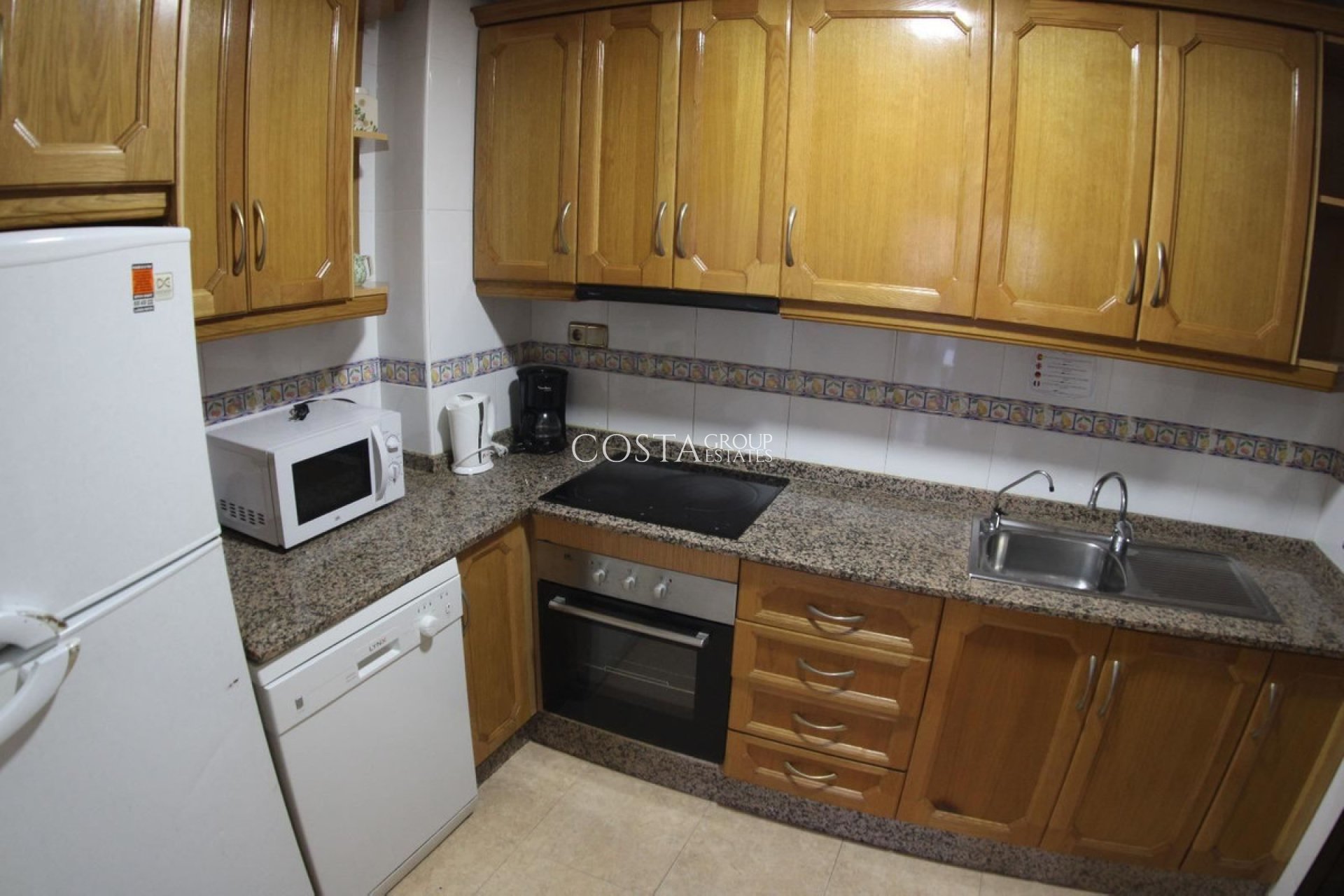 Odsprzedaż - Apartments -
Torrevieja - Torrevieja Centro