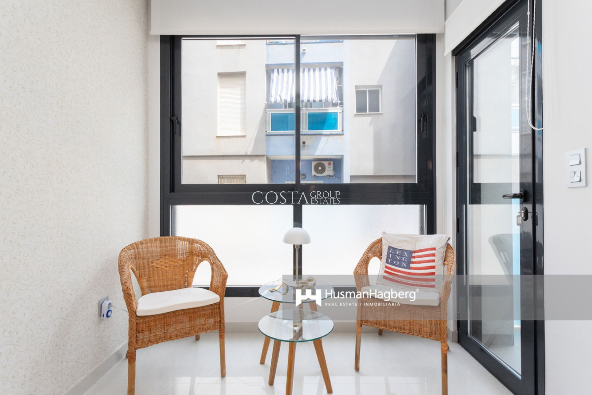 Odsprzedaż - Apartments -
Torrevieja - Torrevieja Centro