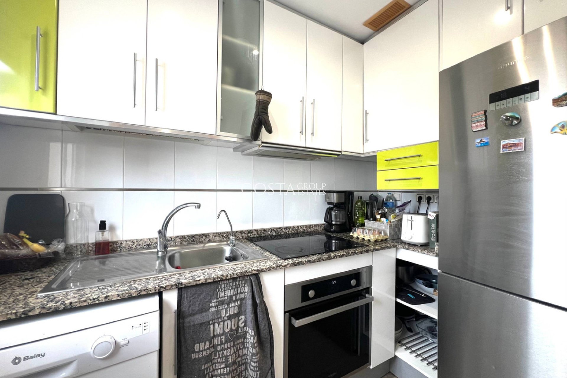 Odsprzedaż - Apartments -
Torrevieja - Torrevieja Centro