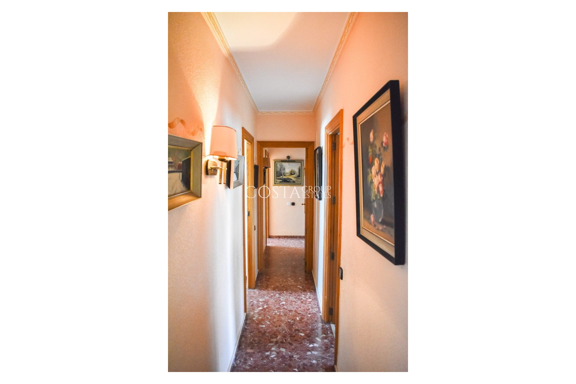 Odsprzedaż - Apartments -
Torrevieja - Torrevieja Centro