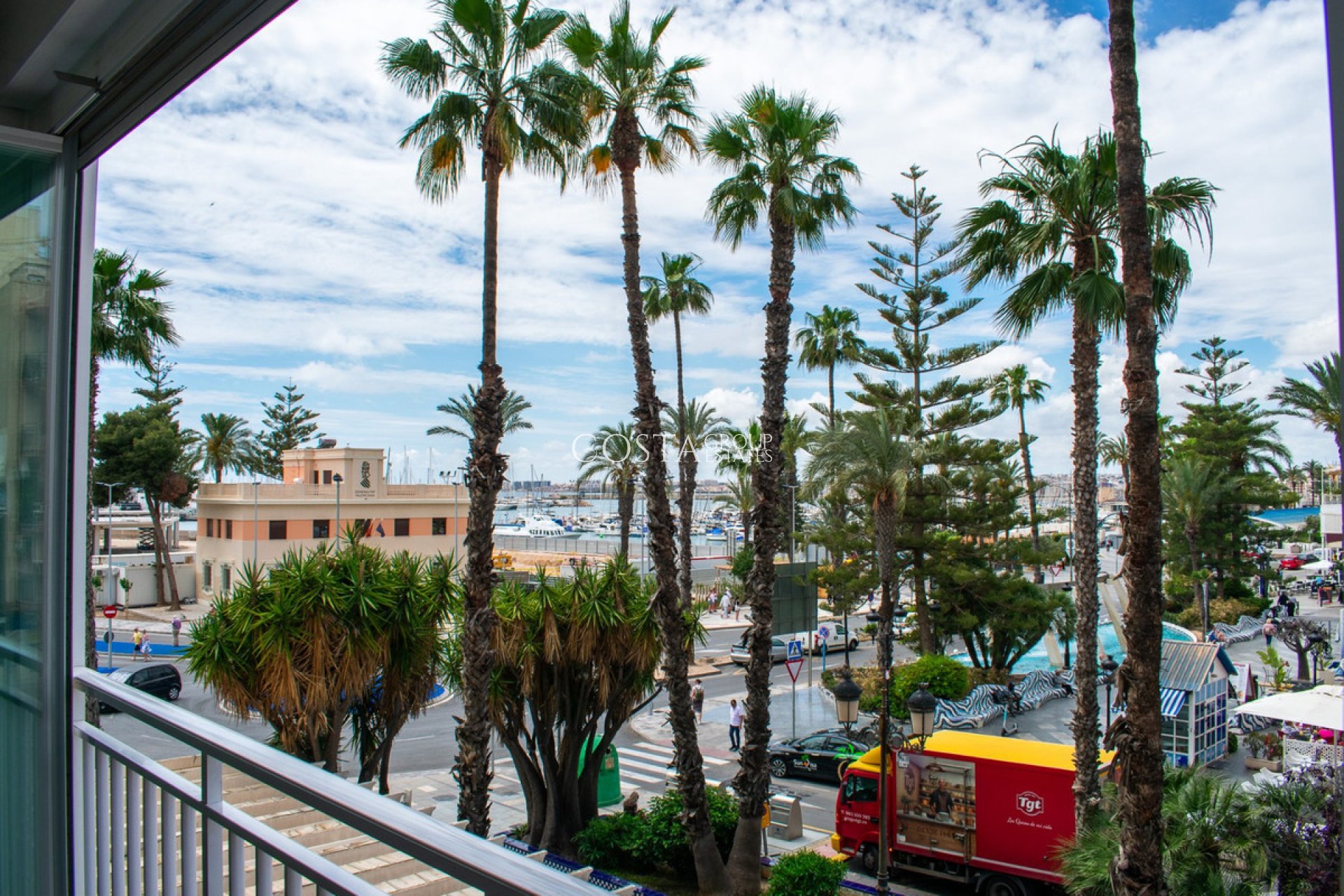 Odsprzedaż - Apartments -
Torrevieja - Torrevieja Centro