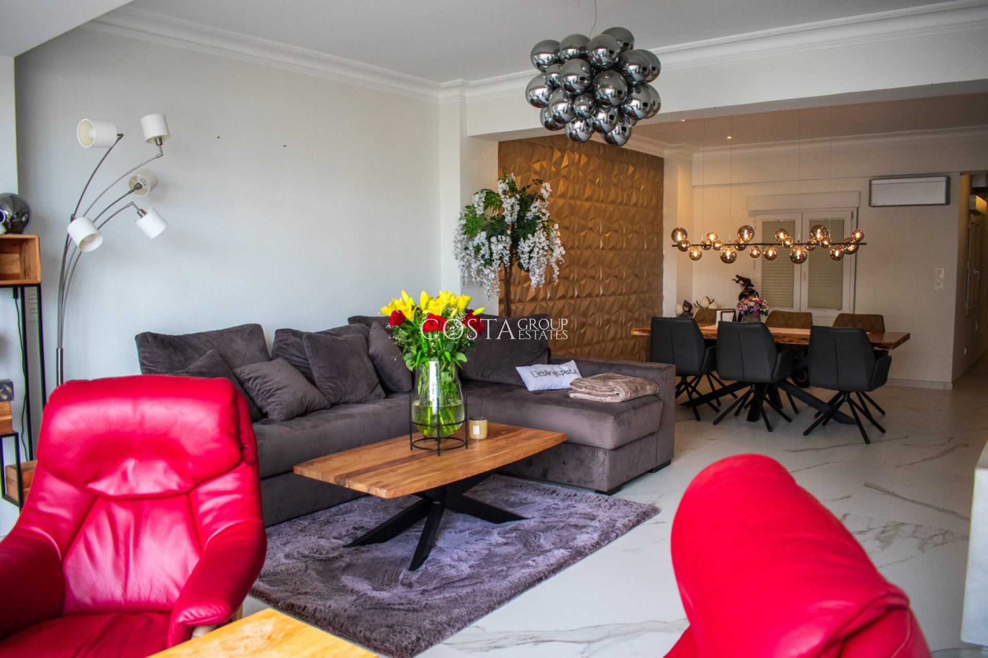 Odsprzedaż - Apartments -
Torrevieja - Torrevieja Centro