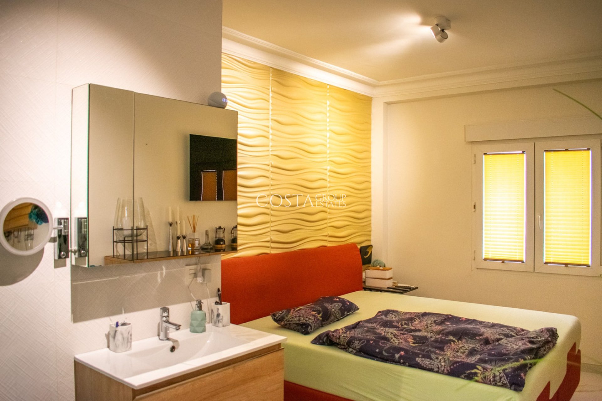 Odsprzedaż - Apartments -
Torrevieja - Torrevieja Centro