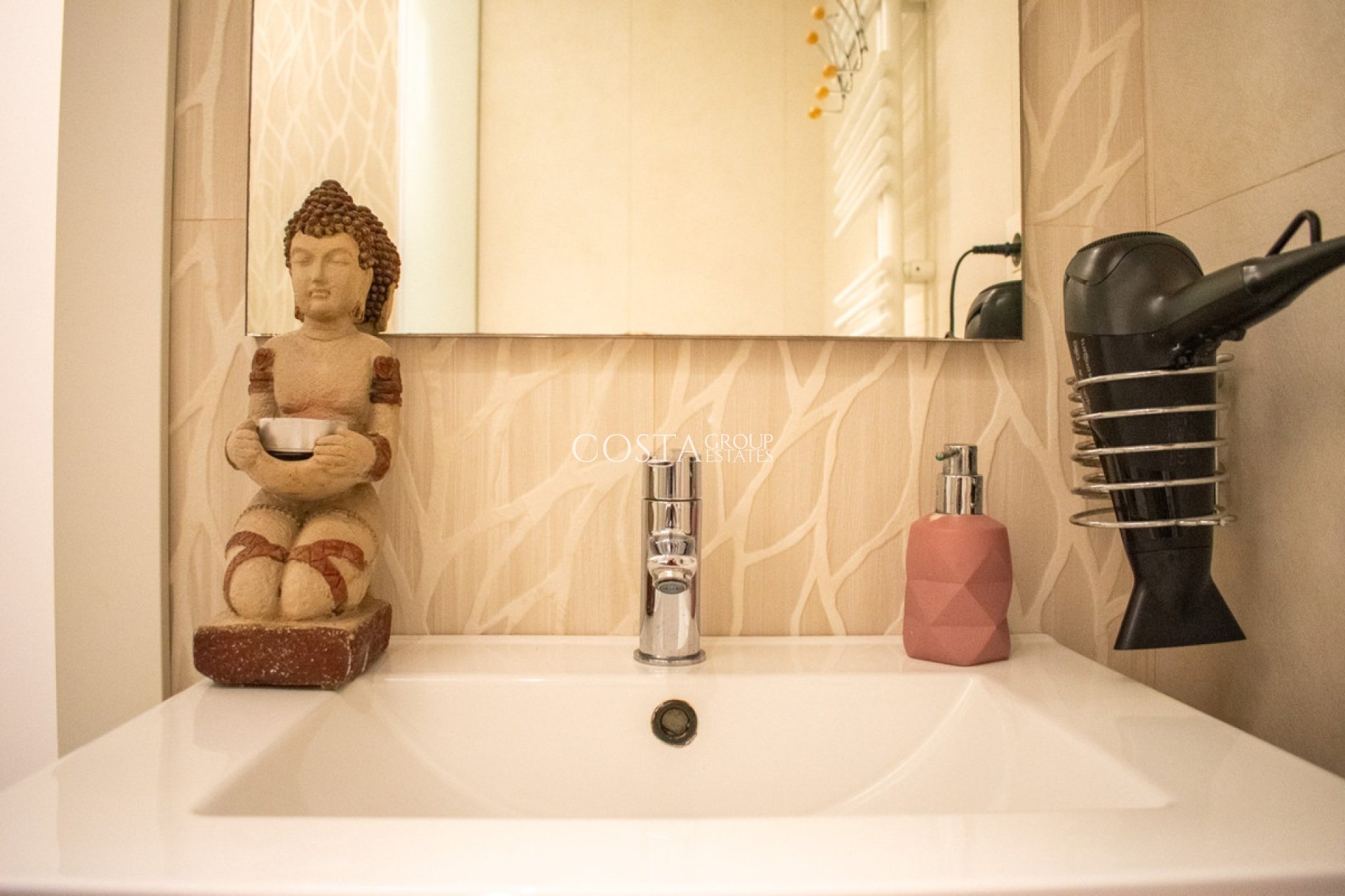 Odsprzedaż - Apartments -
Torrevieja - Torrevieja Centro