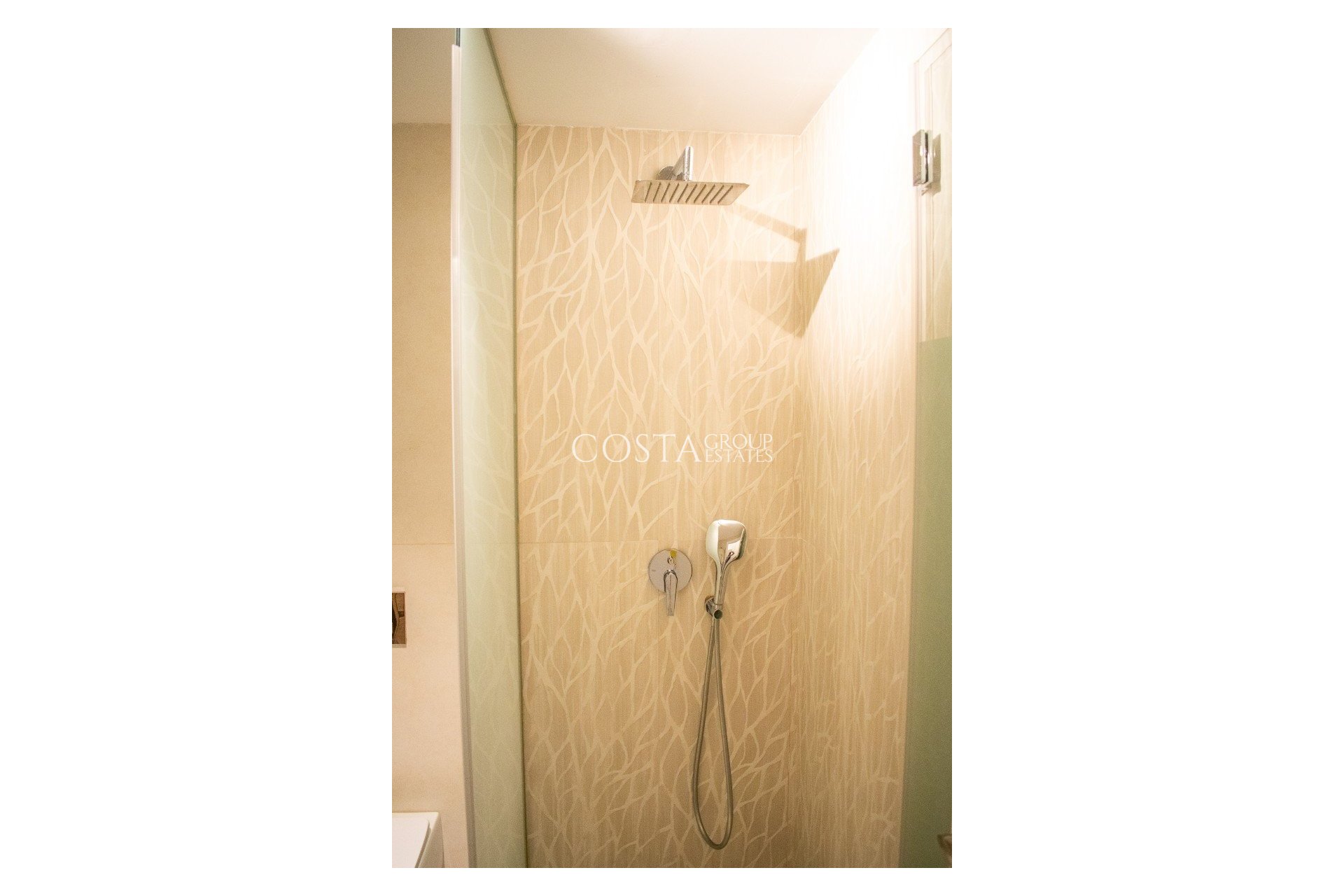 Odsprzedaż - Apartments -
Torrevieja - Torrevieja Centro