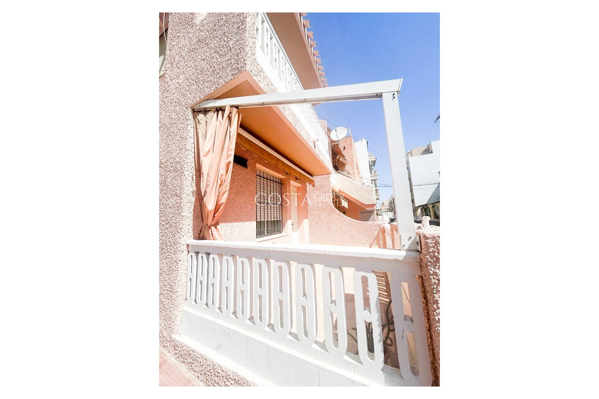 Odsprzedaż - Apartments -
Torrevieja - Torrevieja Centro