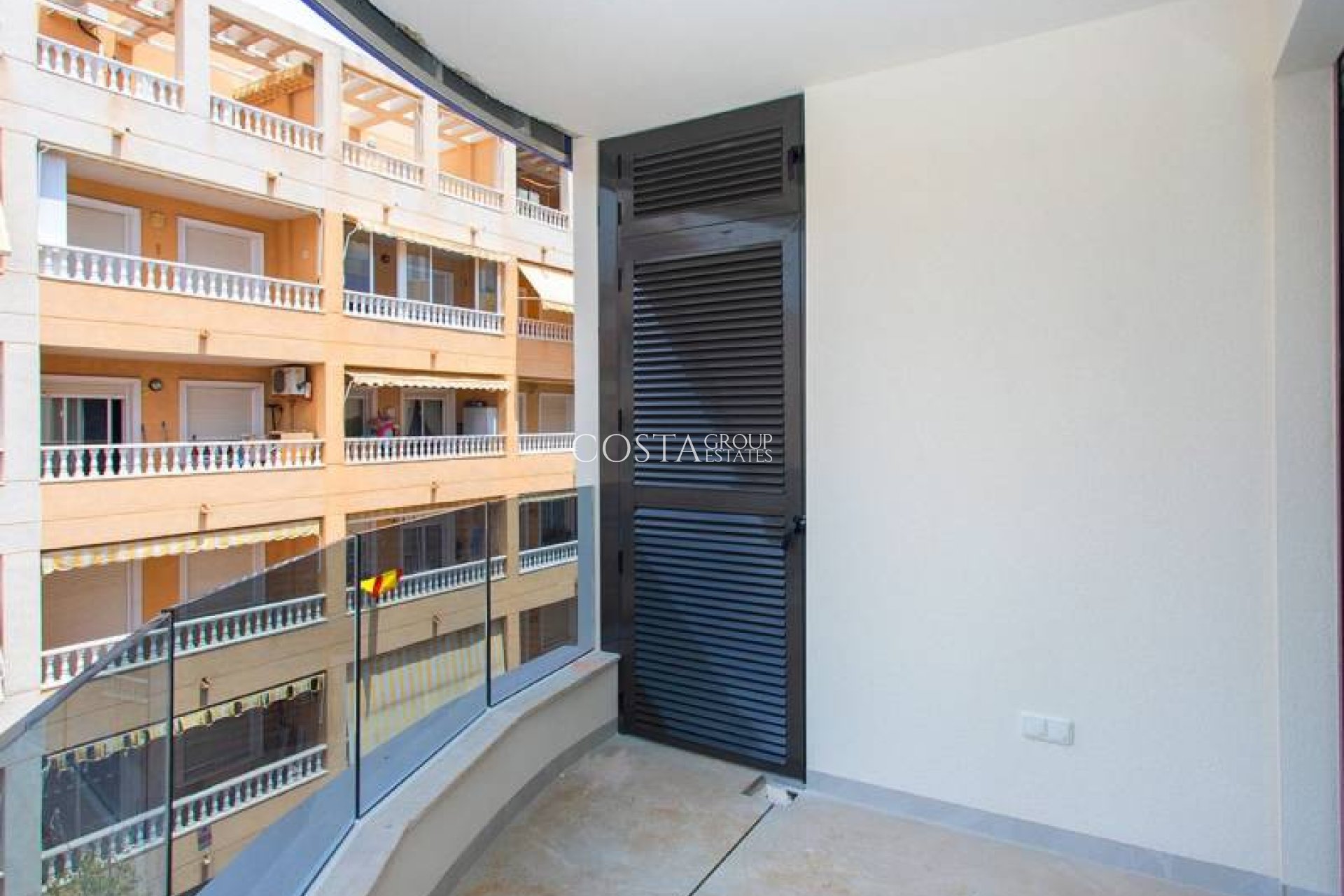 Odsprzedaż - Apartments -
Torrevieja