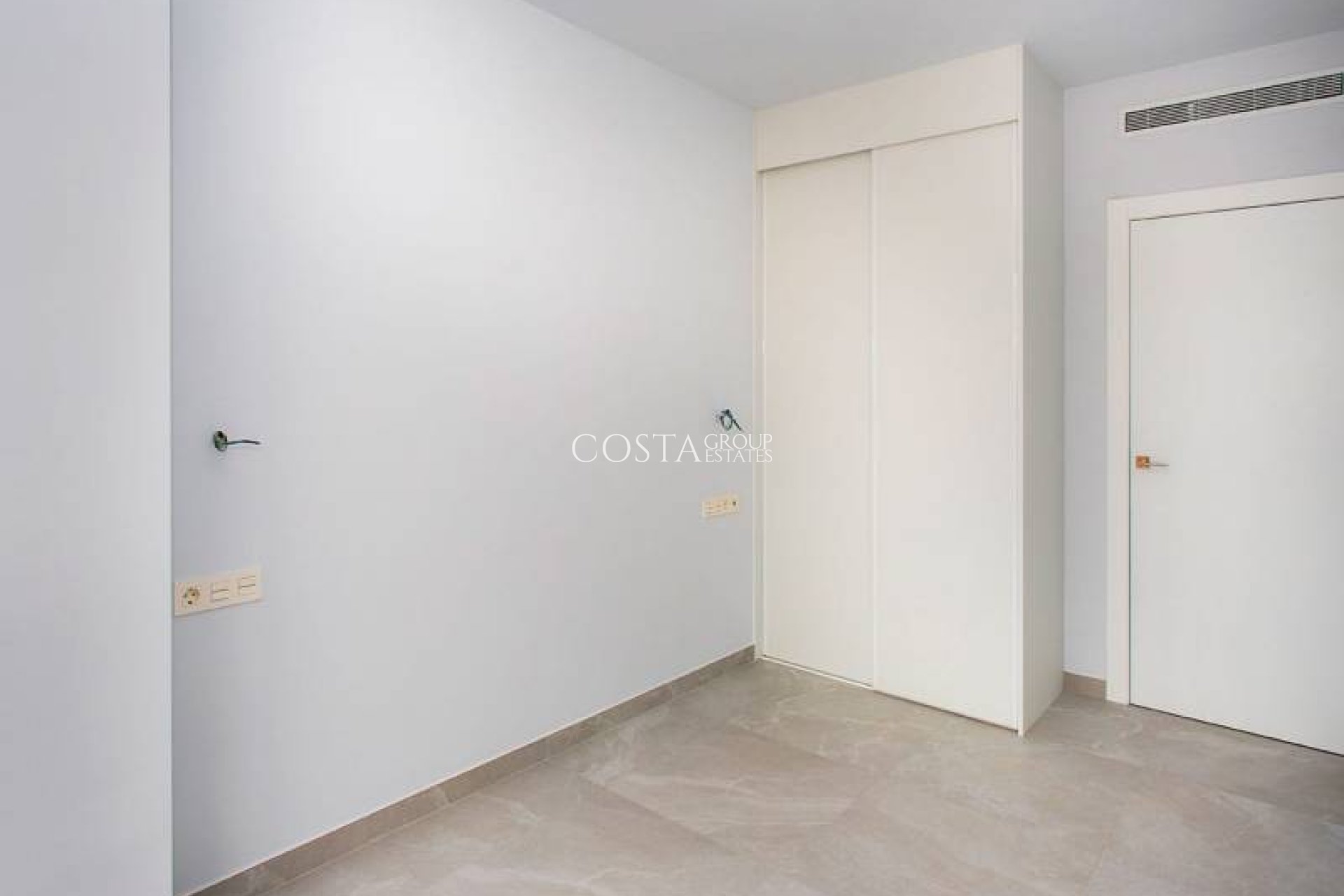 Odsprzedaż - Apartments -
Torrevieja